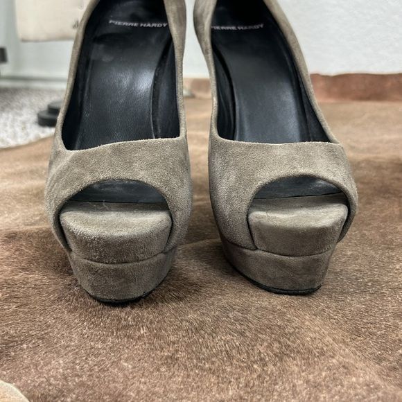 Pierre Hardy Pierre Hardy Peep Toe Suede Platform Heels Size US 7.5 / IT 37.5 - 4 Thumbnail