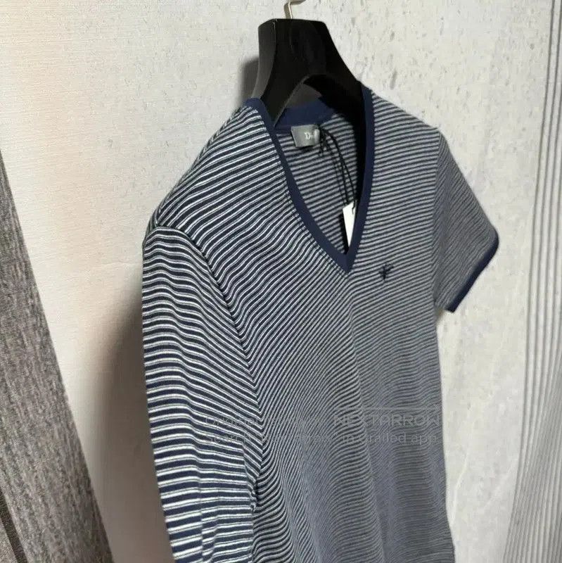 Dior Dior Men's Cotton Logo T-Shirt in Navy . Size US S / EU 44-46 / 1 - 3 Thumbnail