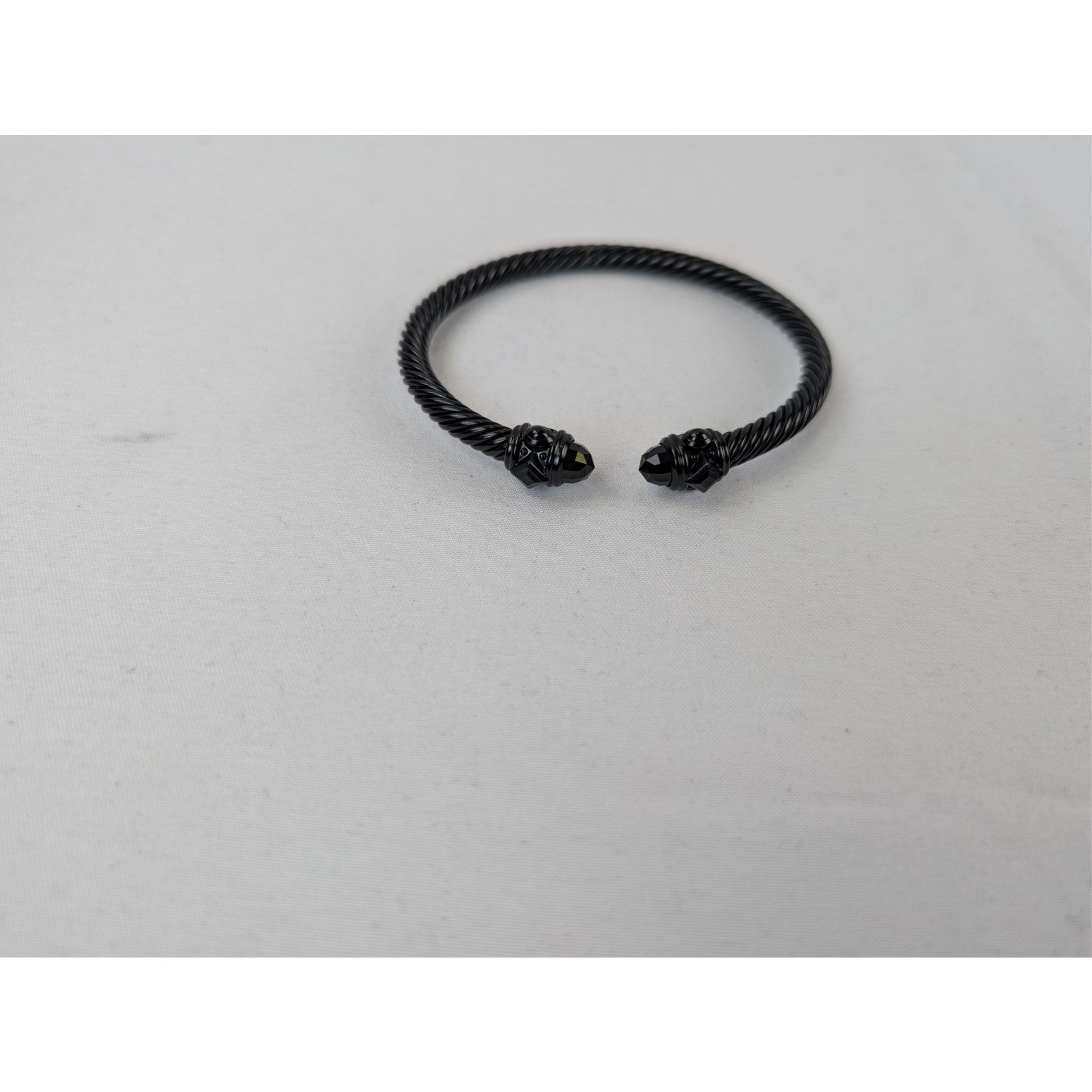 David Yurman o1rshd1 Q:2 / Size: M / Renaissance Classic Cable Bracelet Size ONE SIZE - 1 Thumbnail