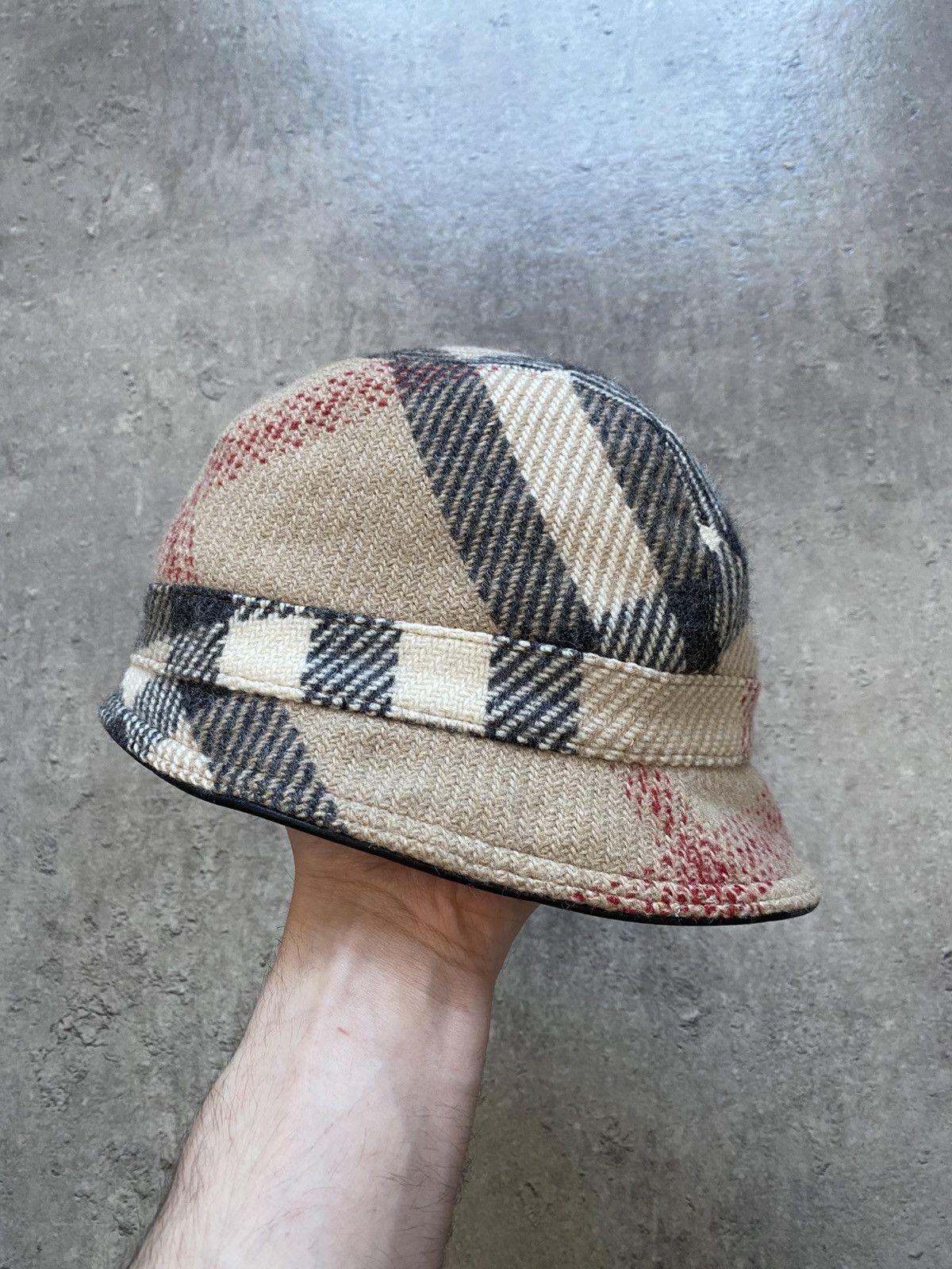 Burberry Burberry London Wool Bucket-hat Nova-Check Pattern Size ONE SIZE - 2 Thumbnail