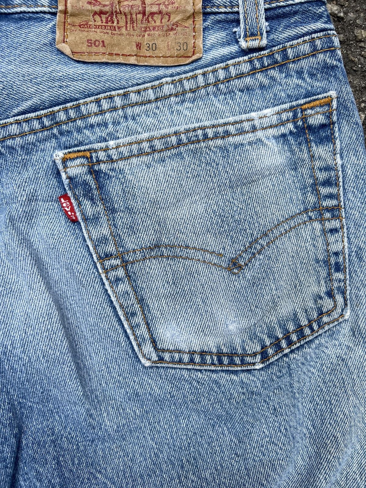 Levi's 11. Vintage 501 Levis Blue Basic Wash Size 30" / US 8 / IT 44 - 8 Thumbnail