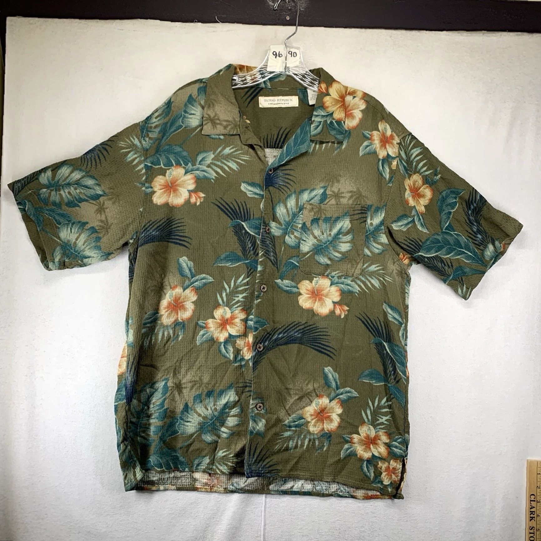 Vintage Silk Hawaiian Shirt Mens XL Soft Waffle Weave Camp Tropical Floral Size US XL / EU 56 / 4 - 2 Thumbnail