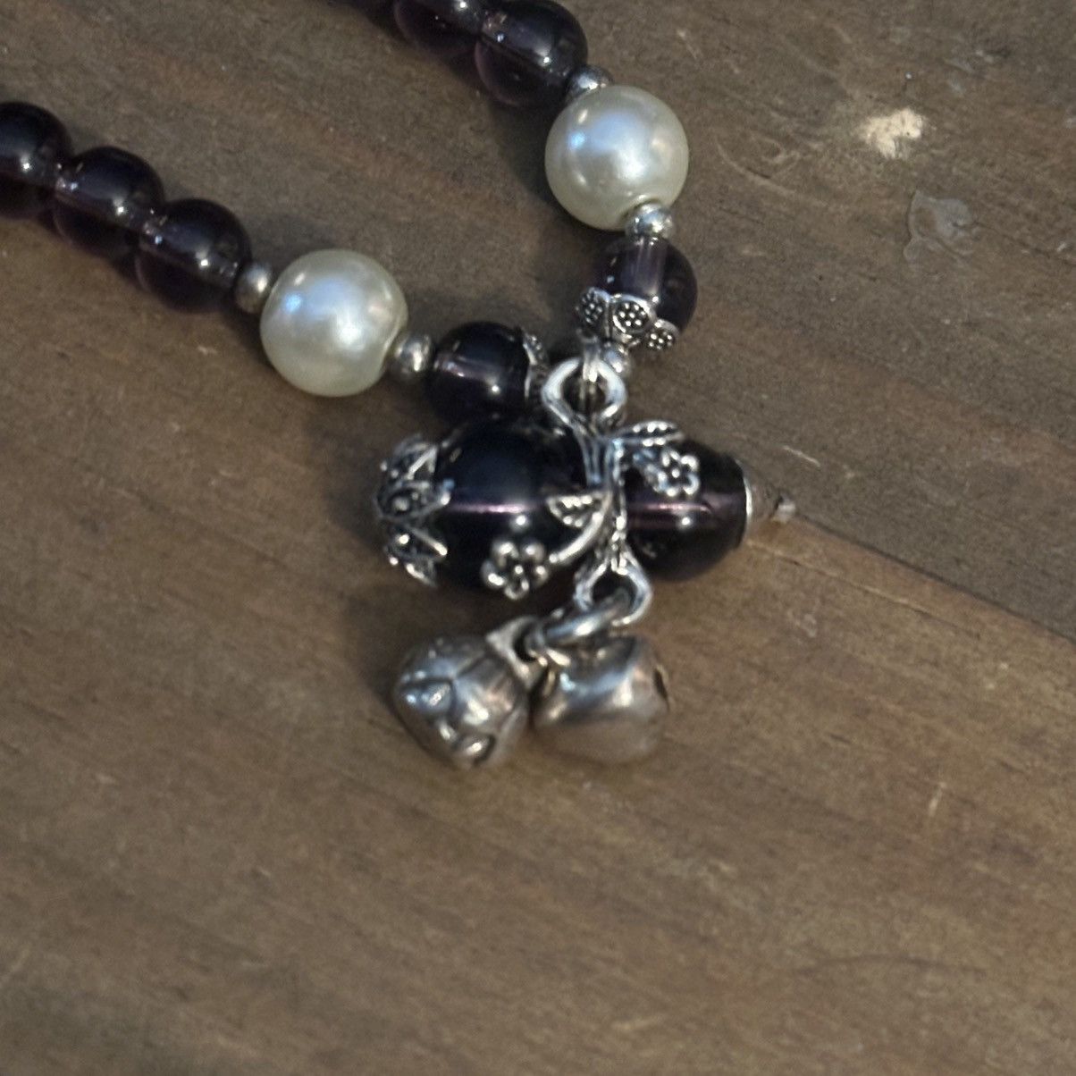 Vintage Vintage purple glass bead and pearl bird pendant necklace Size ONE SIZE - 2 Thumbnail