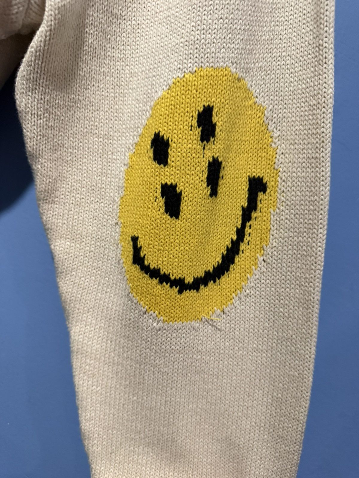Kapital KAPITAL 5G Cotton Knit SMILIE Patch Crew Sweater Ecru SIZE L Size US L / EU 52-54 / 3 - 5 Thumbnail