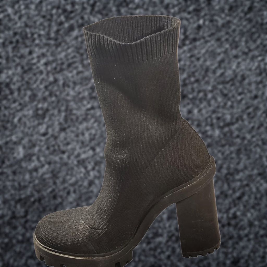 Zara Zara Womens Boots Sock Knit Mid Calf Platform Lug Sole Heel Black 7.5 Casual Party/Cocktail Mens Womens Girls Size US 8 / IT 38 - 1 Thumbnail