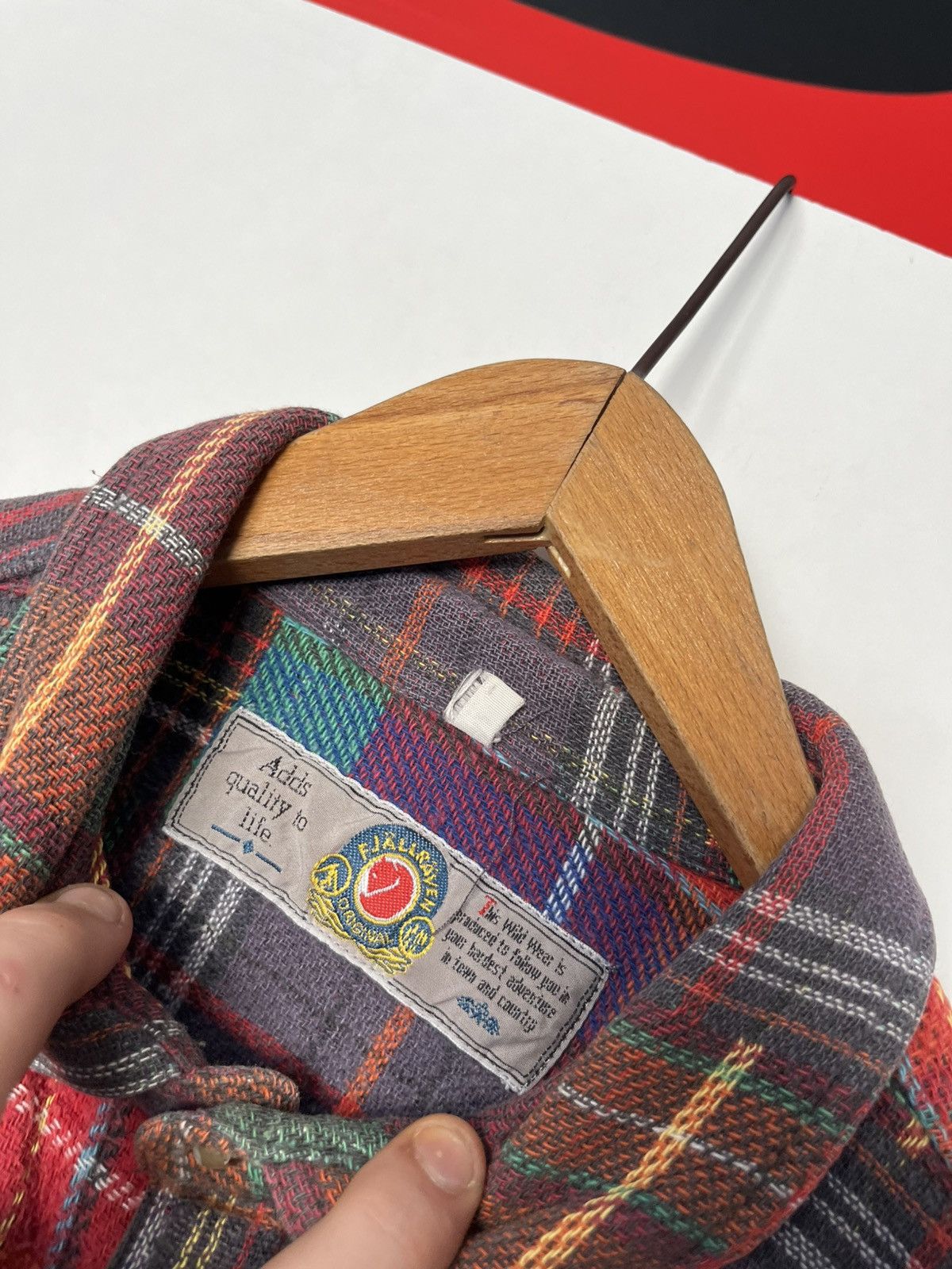 Fjallraven Very Rare 90’s Fjallraven Multicolor Campfire Jacket Lumber Size US L / EU 52-54 / 3 - 3 Thumbnail