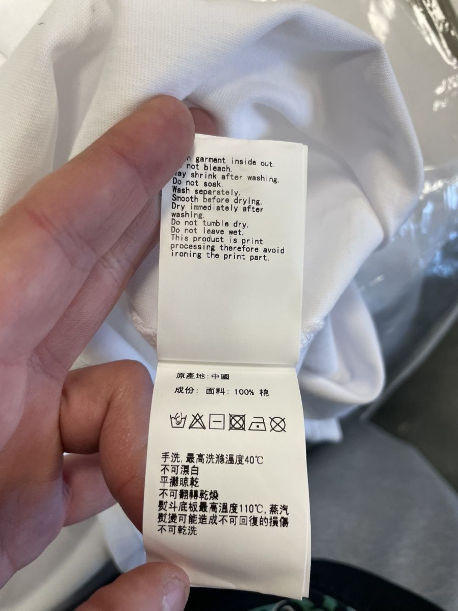 Bape Bape Graffiti Tee Size US L / EU 52-54 / 3 - 6 Thumbnail