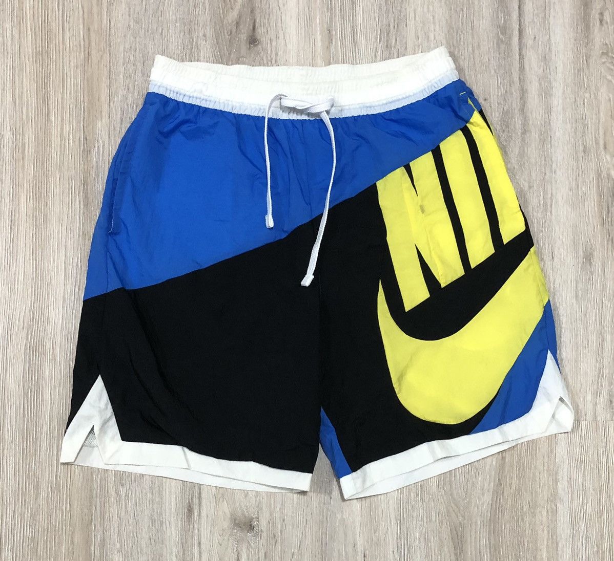 Nike NIKE Dri-Fit Throwback Futura Basketball Shorts Size XL Size US 34 / EU 50 - 8 Thumbnail