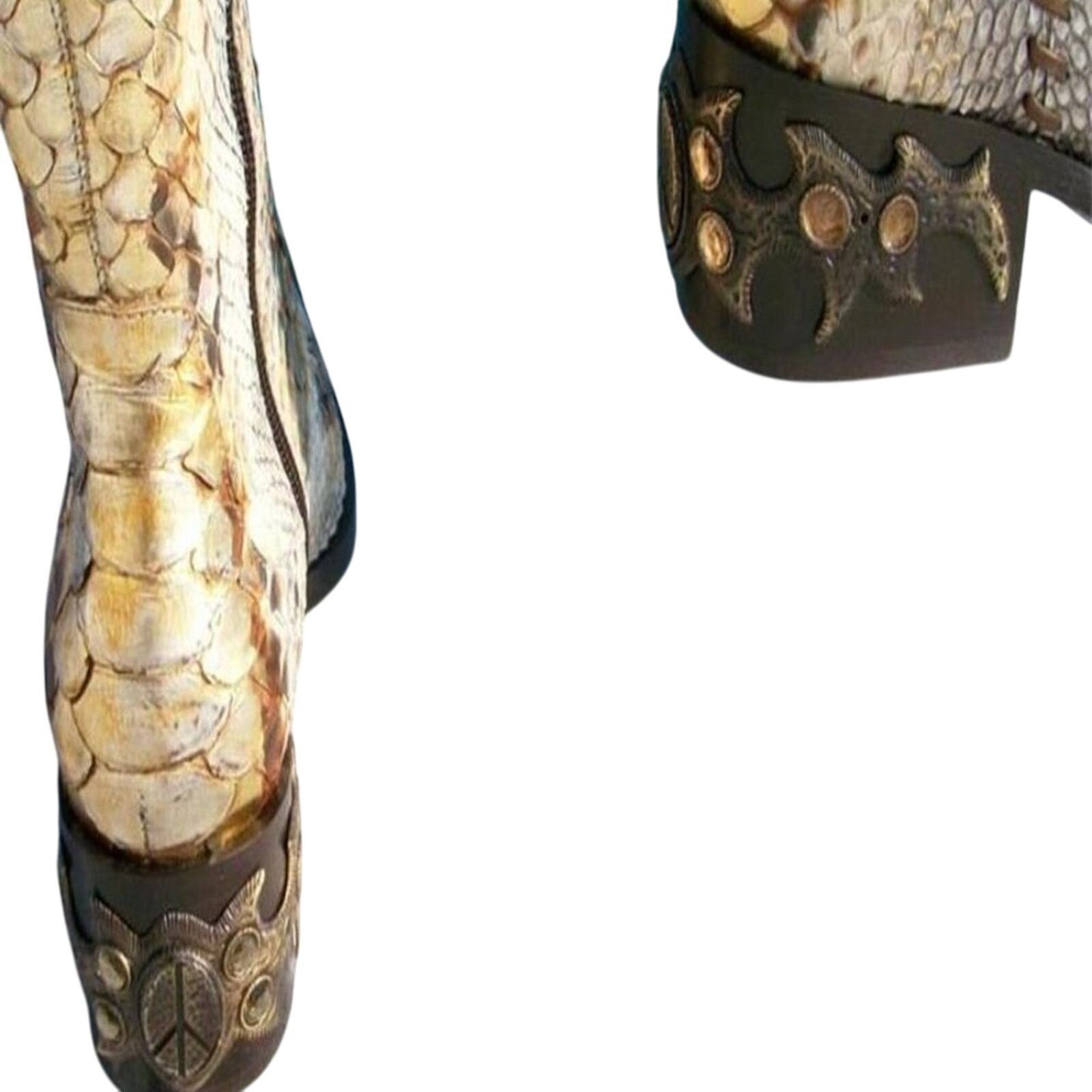 Donald Pliner Donald Pliner Hand Painted Python Metalic Leather Boot $1500 Size US 5 / IT 35 - 11 Thumbnail