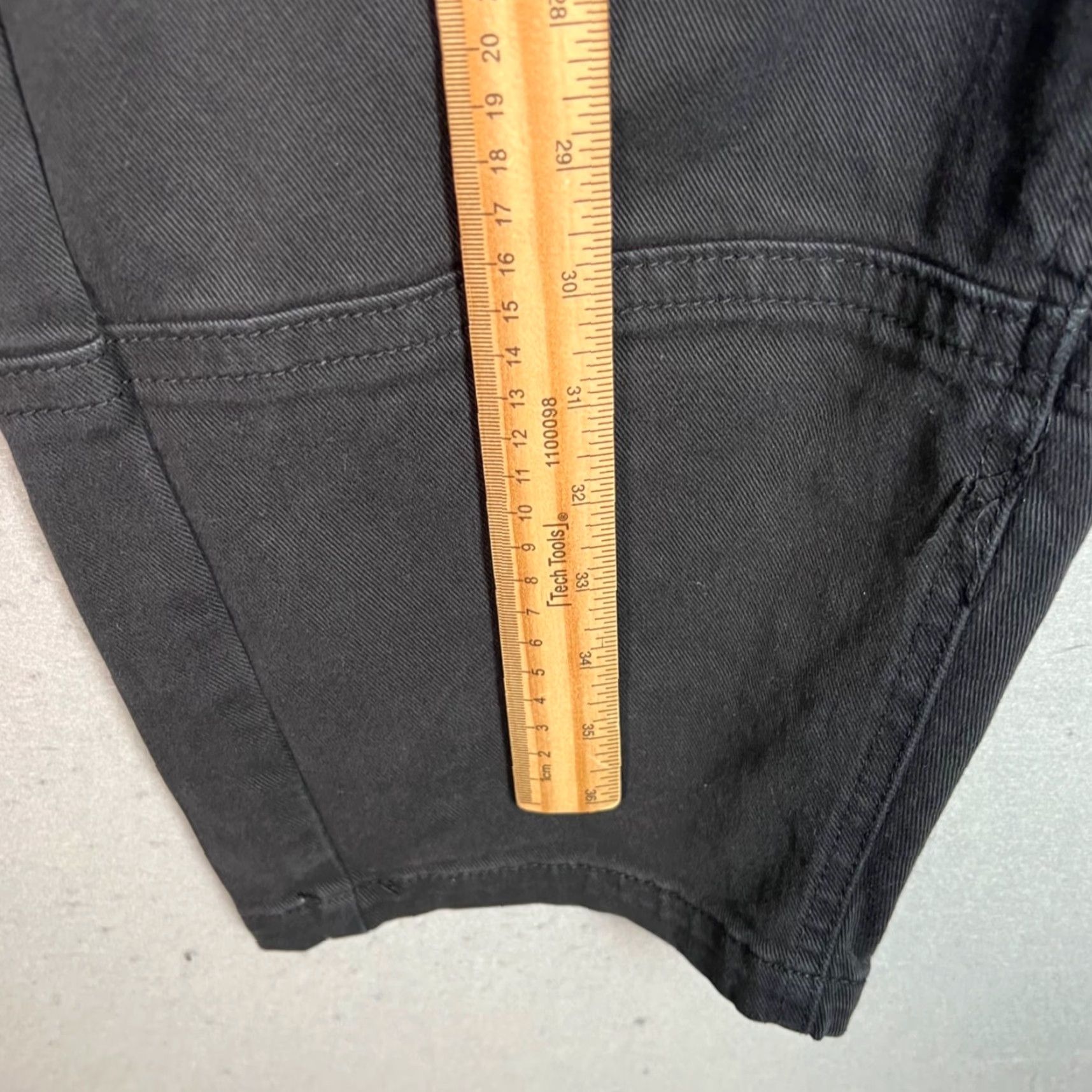 Everlane Everlane Pants Chino Tapered Adult Womens 4 Tall Black Organic Cotton Blend Stretch Zipper Front Flat Rise High Inseam 28 in Regular Casual Mens? Size 27" / US 4 / IT 40 - 6 Thumbnail