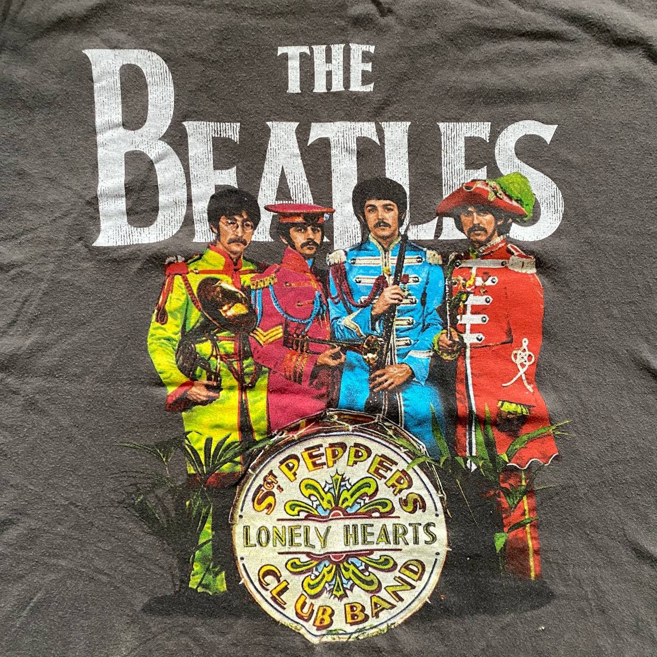 Band Tees VINTAGE Y2K THE BEATLES AMAZING FADED T SHIRT 271 Size US M / EU 48-50 / 2 - 2 Thumbnail