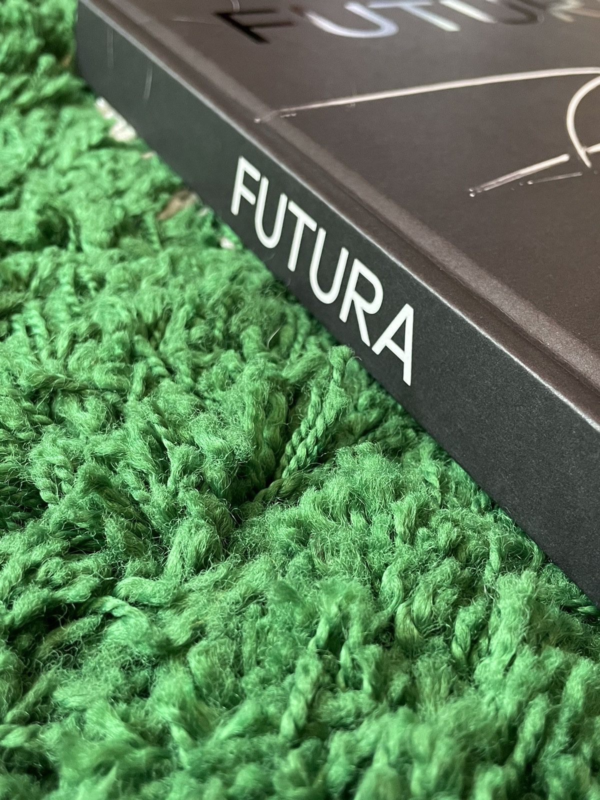 Futura × Rizzoli The artists monograph futura hardcover coffee table book Size ONE SIZE - 4 Thumbnail
