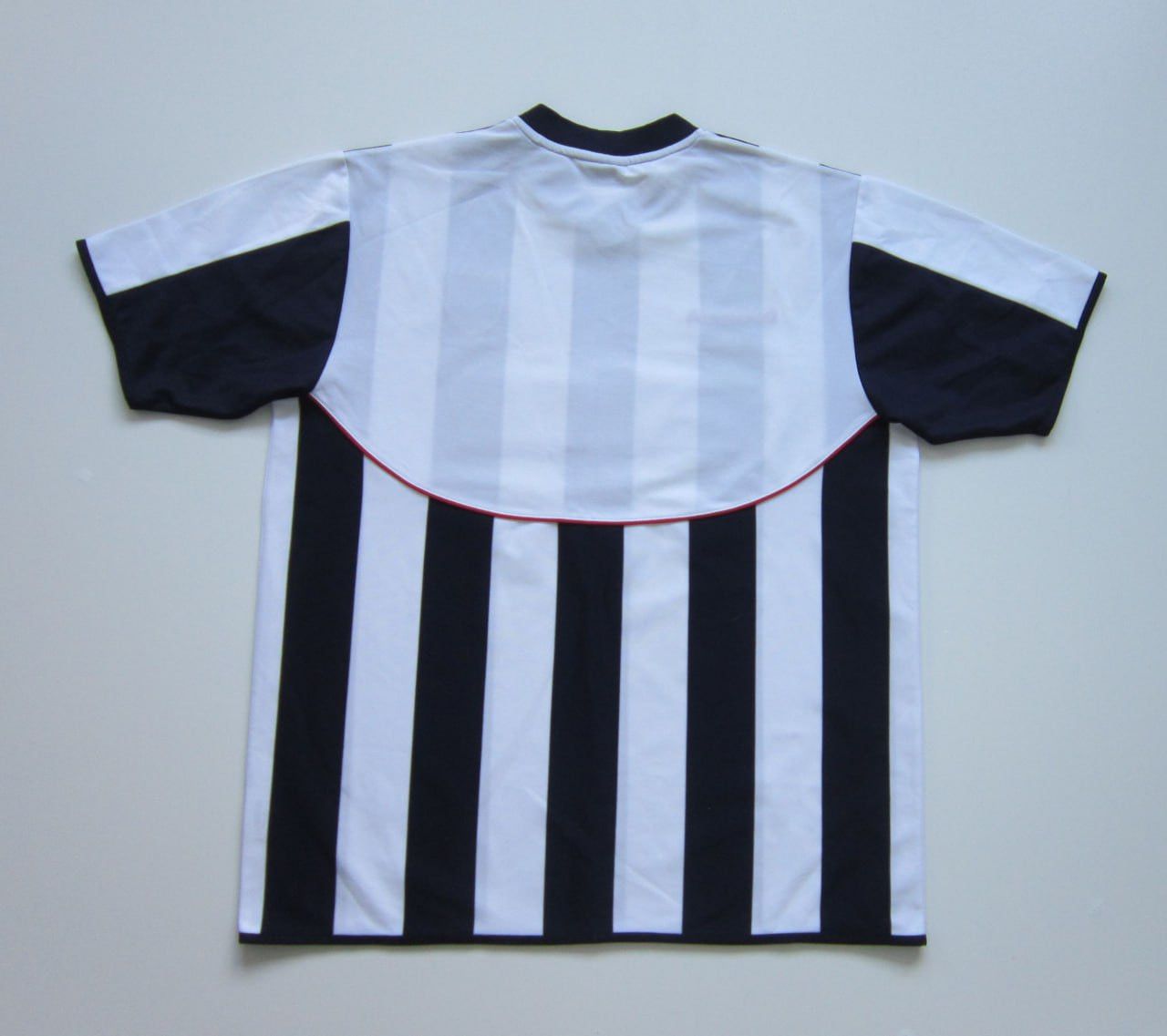 Vintage Diadora West Bromwich Soccer Jersey 2004-2005 Home Size US XL / EU 56 / 4 - 4 Thumbnail