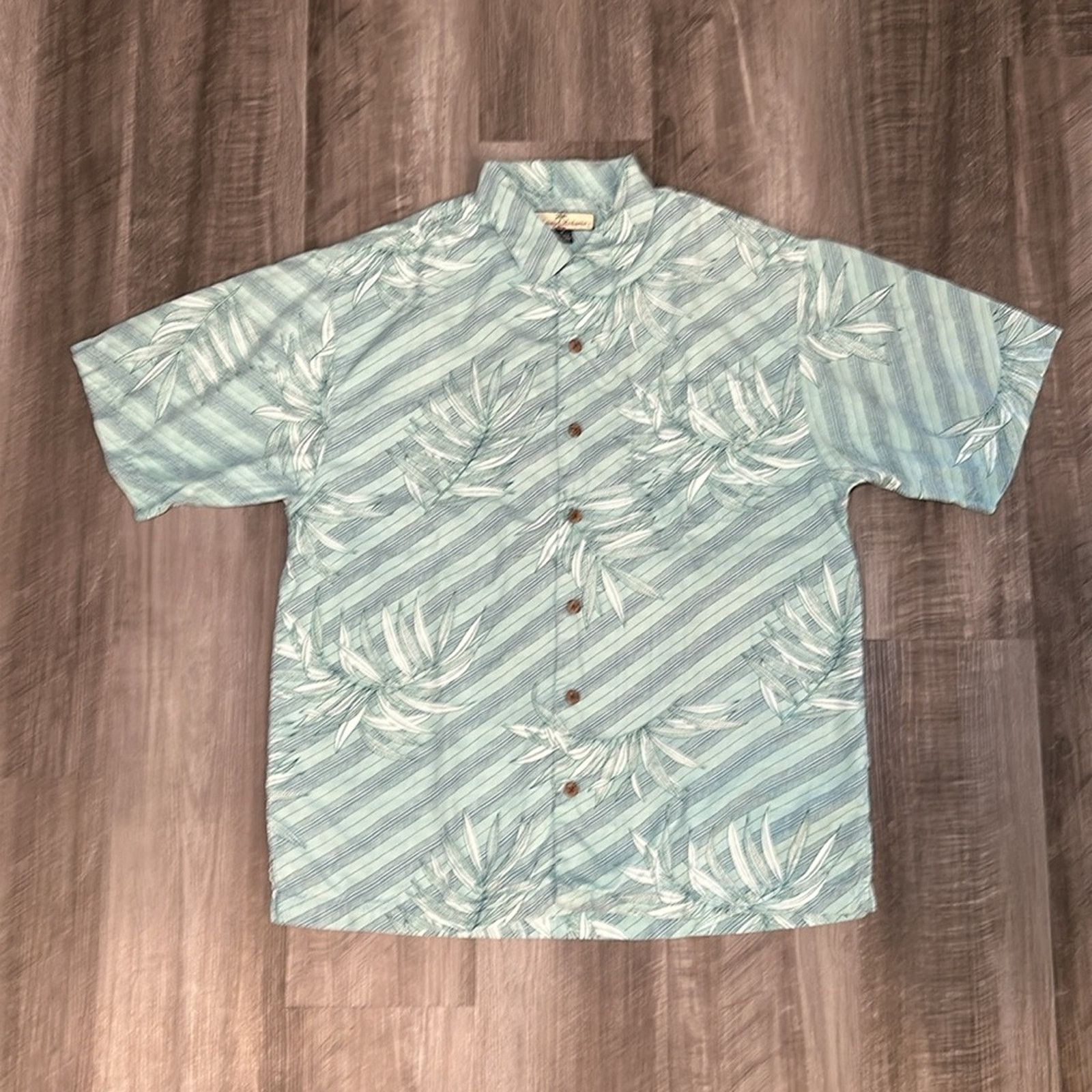 Tommy Bahama Tommy Bahama Silk Tropical Short Sleeve Button Down - Medium Size US M / EU 48-50 / 2 - 2 Thumbnail
