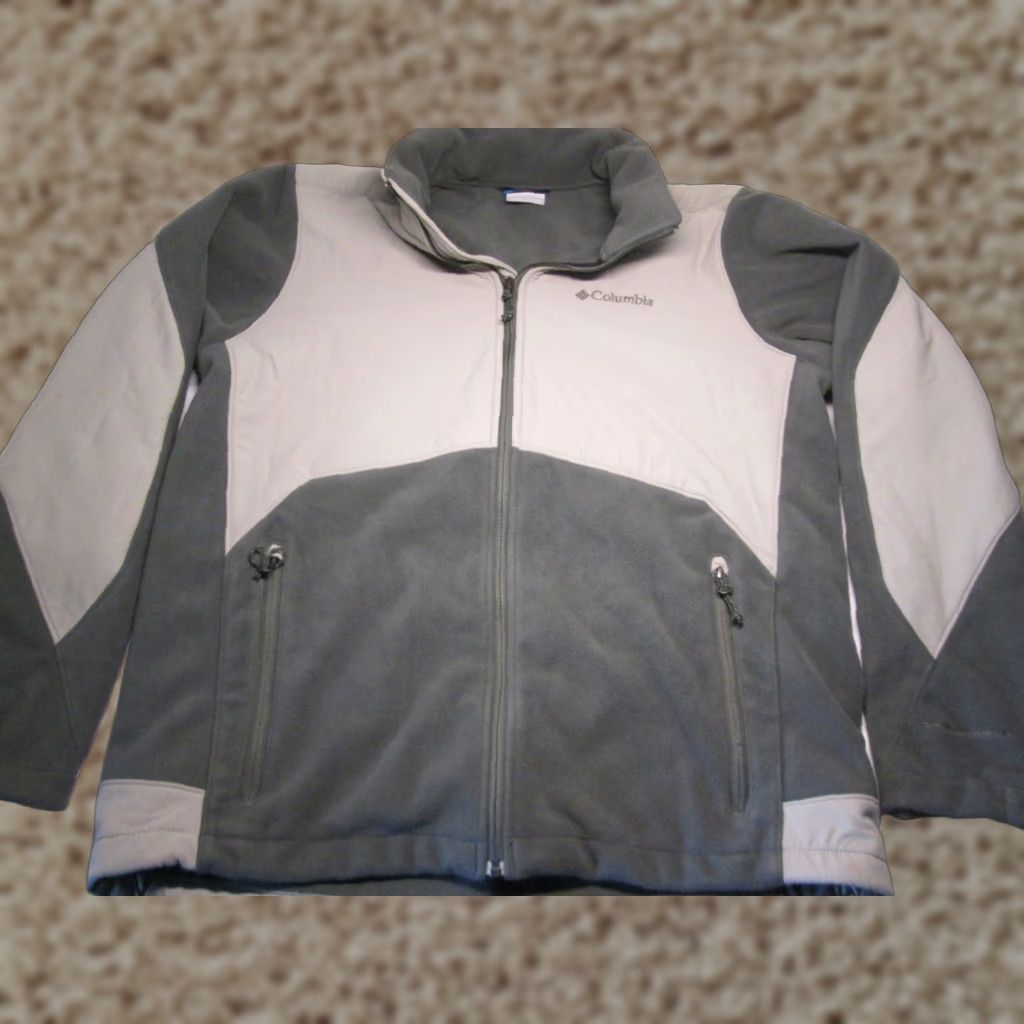 Vintage Columbia Windbreaker Jacket Mens Size L Gray Zip Pockets Logo Solid Outerwear Fleece Polyester Regular Closure Zip Size US L / EU 52-54 / 3 - 1 Thumbnail