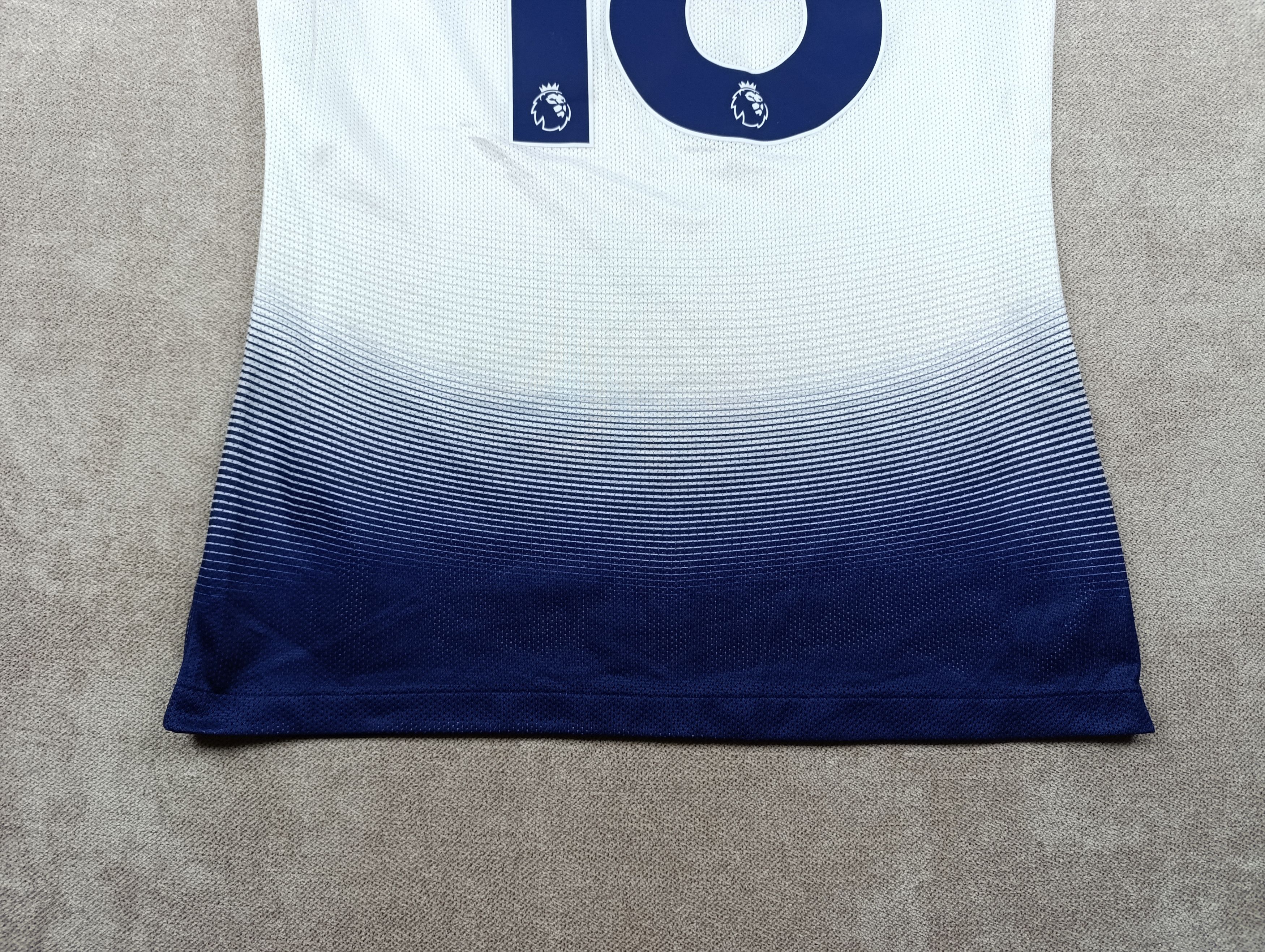Nike Nike Tottenham Hotspur Player Issue U18 Jersey 2018/19 Size US S / EU 44-46 / 1 - 15 Thumbnail