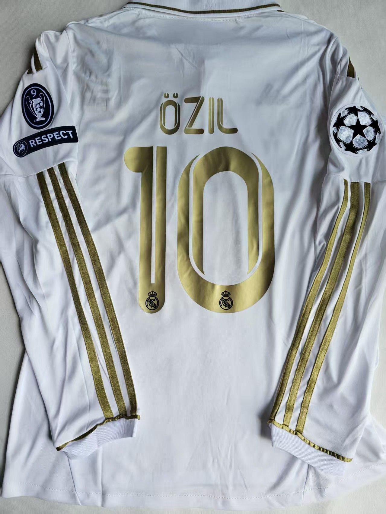 Other 2011 2012 Real Madrid #10 Mesut Özil Jersey Longsleeve Size US XXL / EU 58 / 5 - 1 Thumbnail