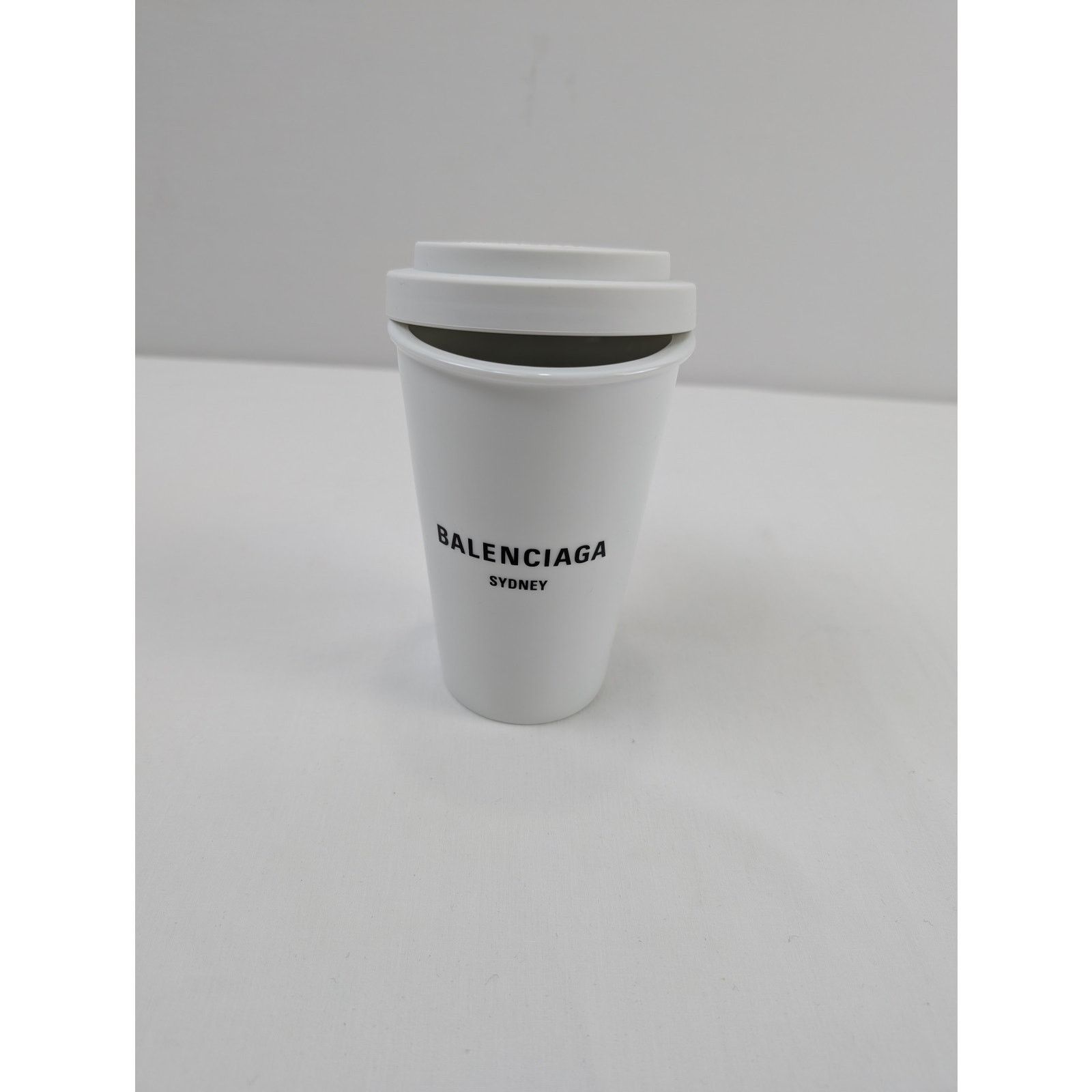 Balenciaga o1rshd1 Size: OS / Sydney Porcelain Coffee Cup in White Size ONE SIZE - 4 Thumbnail