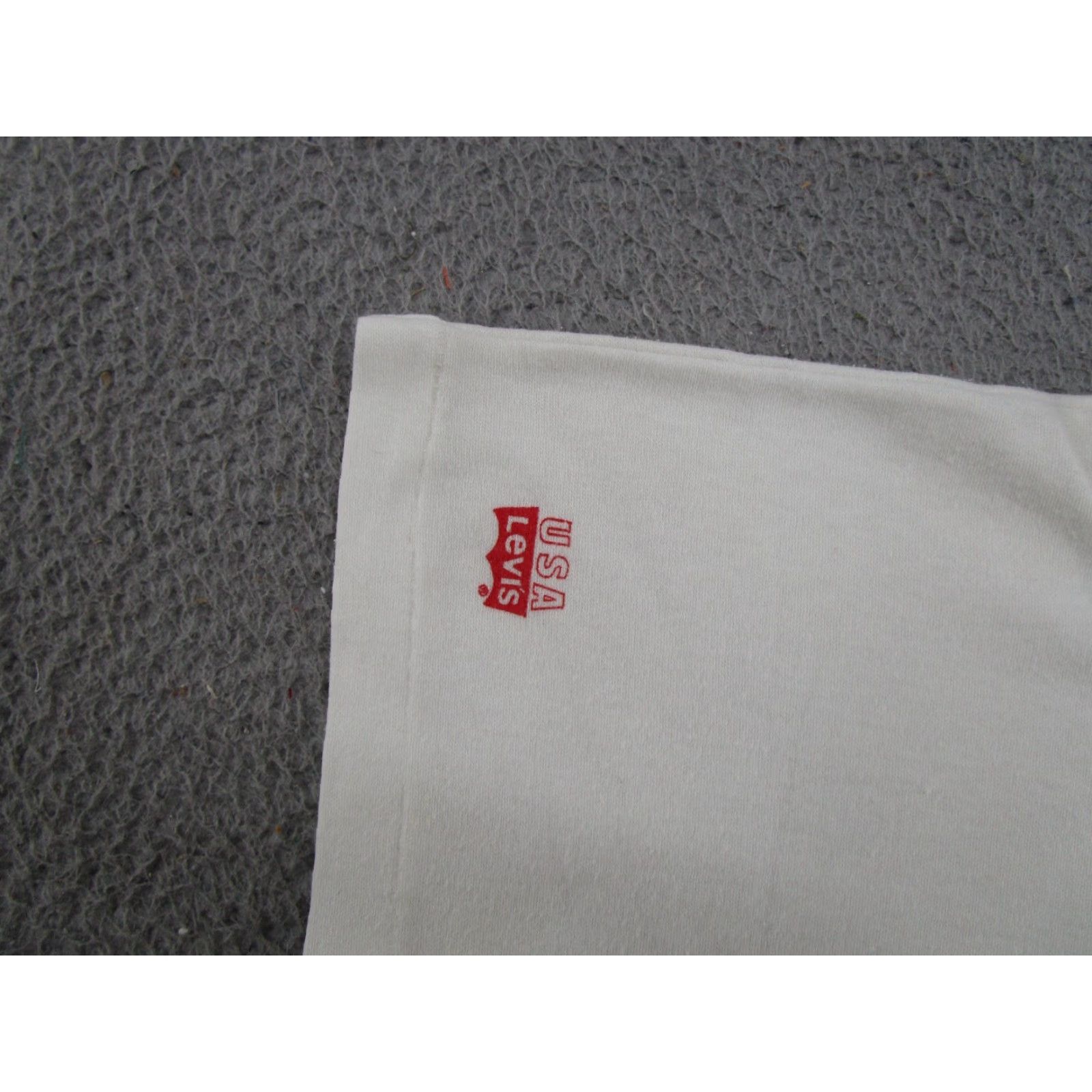 Levi's VINTAGE Levi's USA Olympic Games Short Sleeve Sweatshirt Shirt Mens L White 80s Sports Hooded Pullover Size US L / EU 52-54 / 3 - 5 Thumbnail