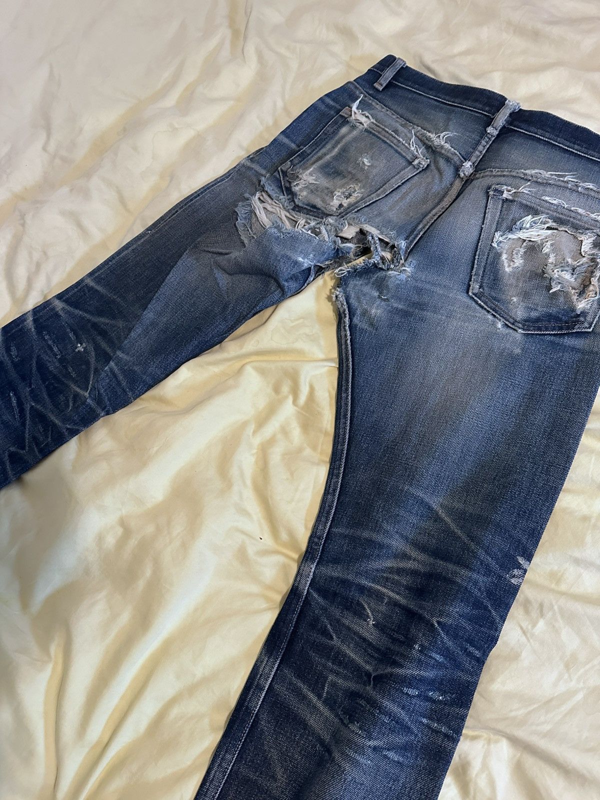 A.P.C. A.P.C. Heavily Distressed Indigo Denim Jeans Size US 27 - 10 Thumbnail