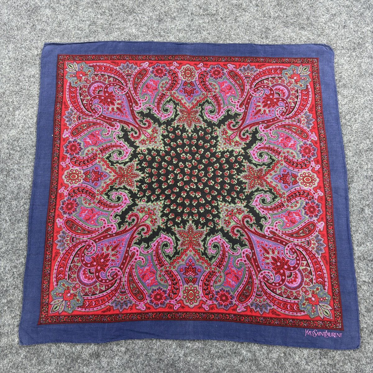 Vintage × Yves Saint Laurent Handkerchief # E042 # Bandana # Neckerchief Size ONE SIZE - 2 Thumbnail