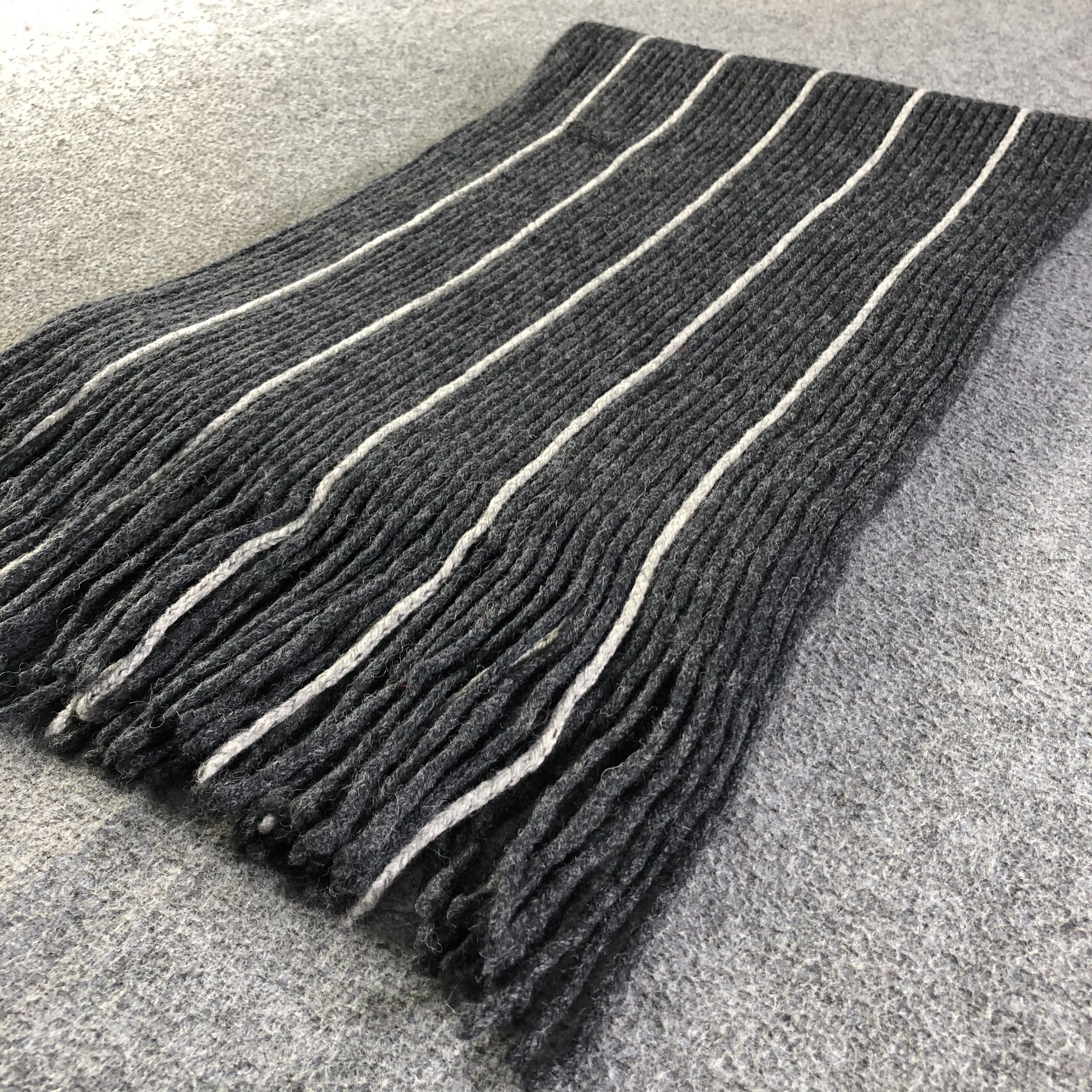 Champion Champion Scarf / Muffler / Neckwear P435 Size ONE SIZE - 3 Thumbnail