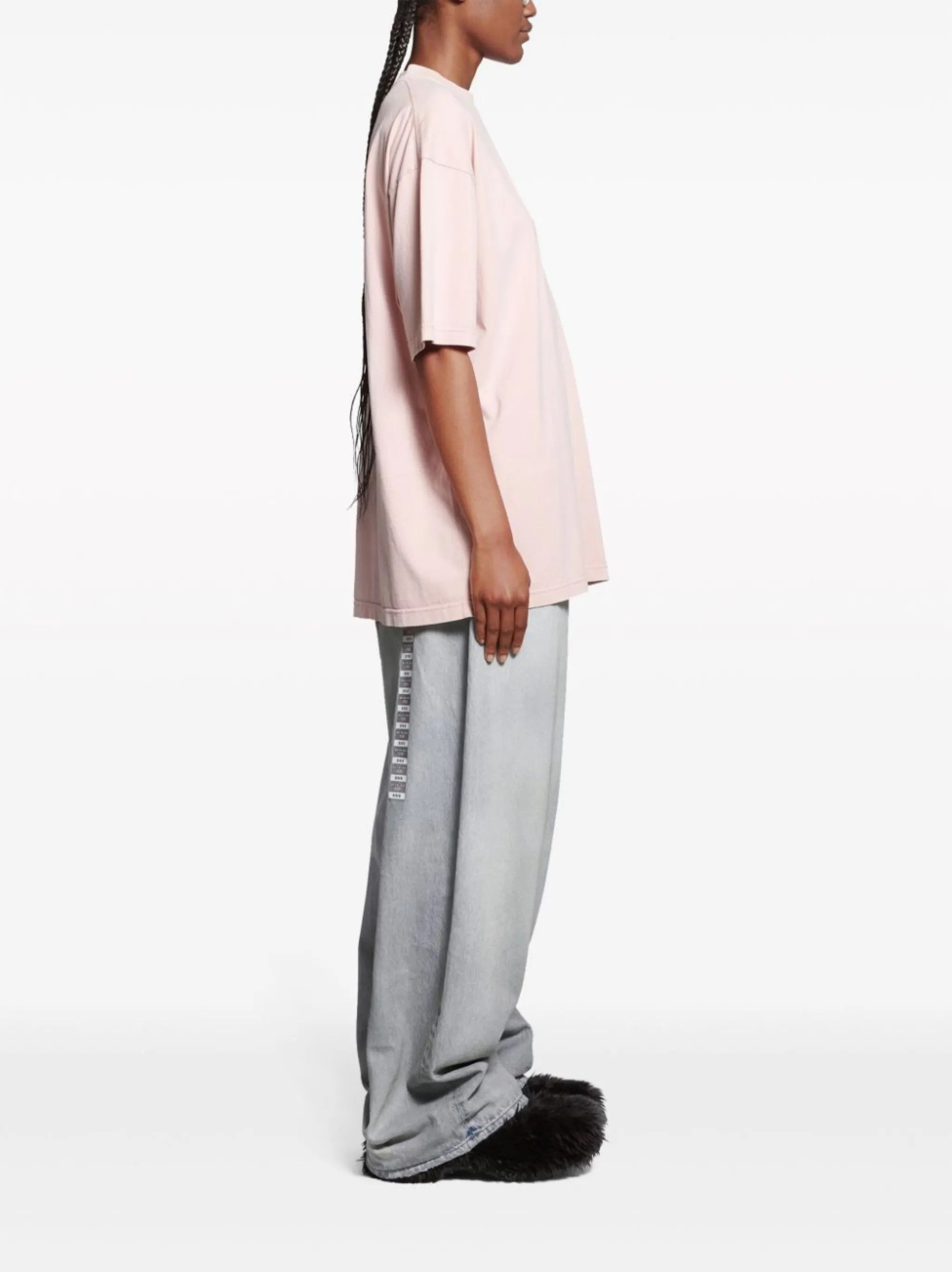 Balenciaga o1srvl11e0325 Political Campaign T-Shirt Large Fit Pink Size L / US 10 / IT 46 - 3 Thumbnail
