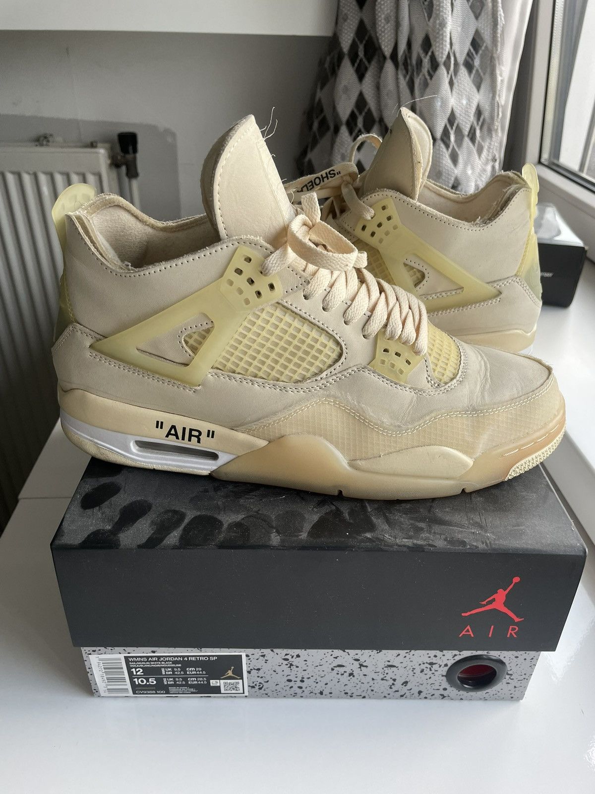 Jordan Brand × Off-White Air Jordan 4 x Off-White “Sail” (W) US 10.5 | EU 44.5 Size US 10.5 / EU 43-44 - 1 Thumbnail
