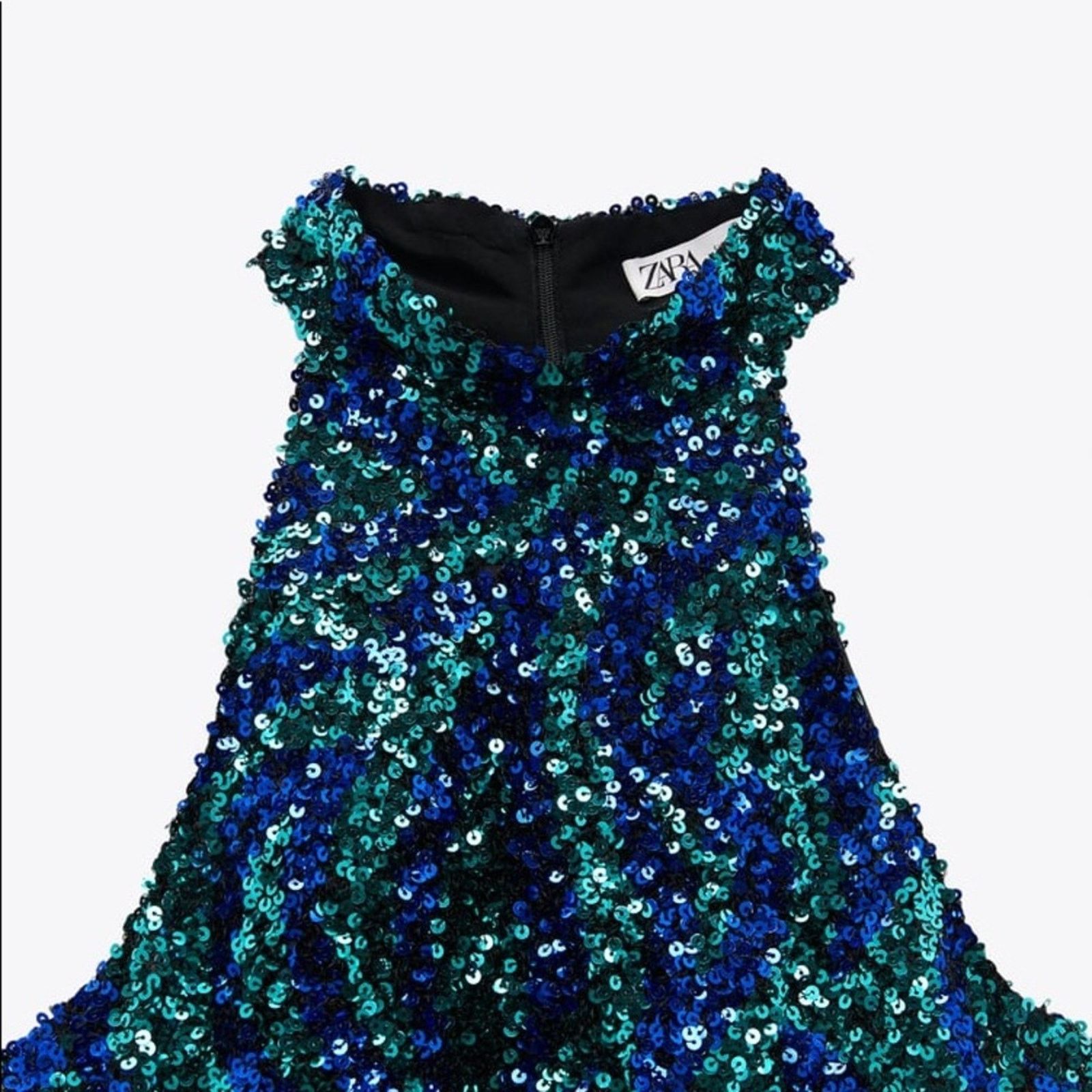 ZARA BLOGGER FAVORITE SEQUIN HALTER DRESS - www.desnorhaar.be