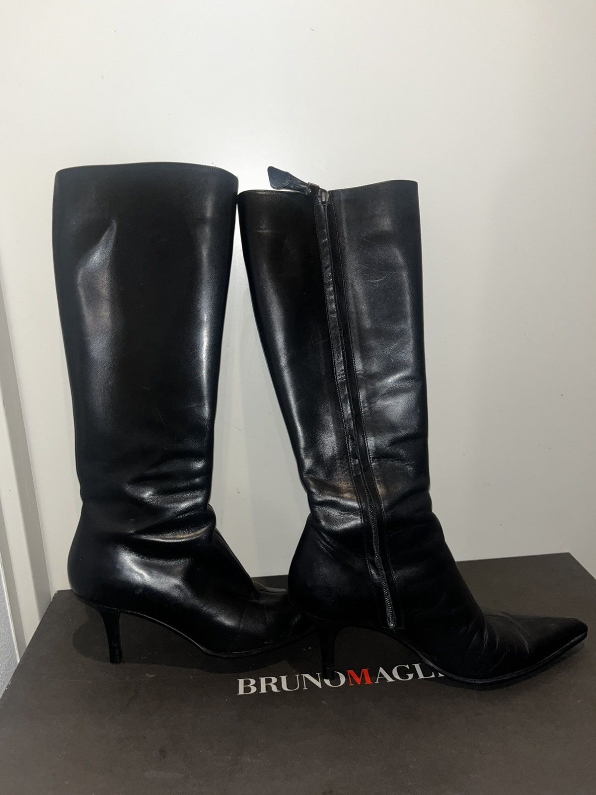 Bruno Magli Bruno Magli Magnerico Moot 070 Size US 7 / IT 37 - 2 Thumbnail