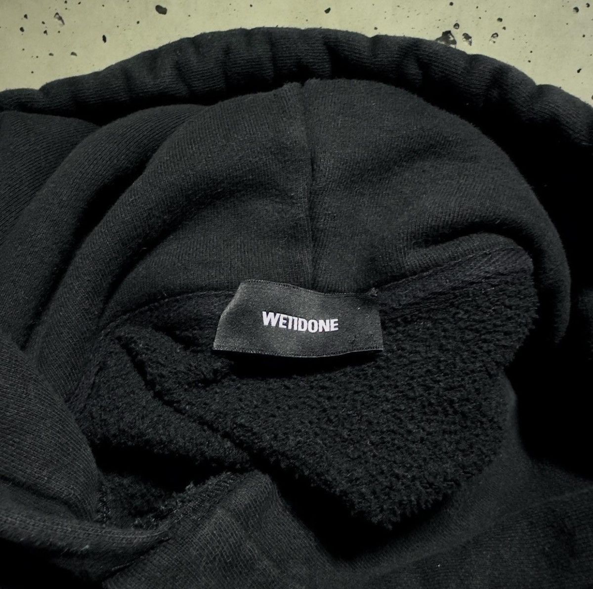WE11DONE Black Wapen Logo Hoodie Size US L / EU 52-54 / 3 - 5 Thumbnail