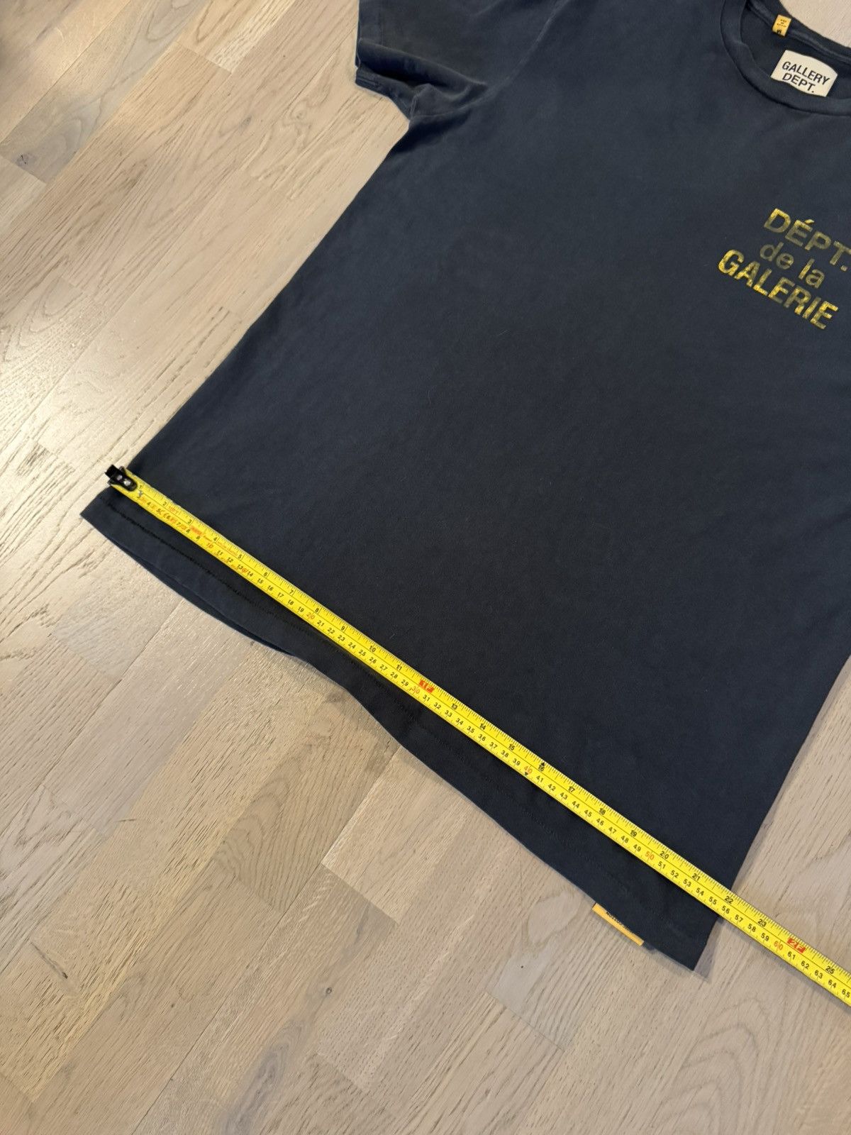 Gallery Dept. GALLERY DEPT. tshirt REAL TAPE MEASUREMENTS IN PHOTOS Size US M / EU 48-50 / 2 - 8 Thumbnail