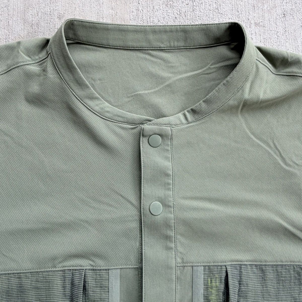 Lululemon Lululemon Water Repellent Hiking Shirt Men Size 2XL Blade Size US XXL / EU 58 / 5 - 4 Thumbnail