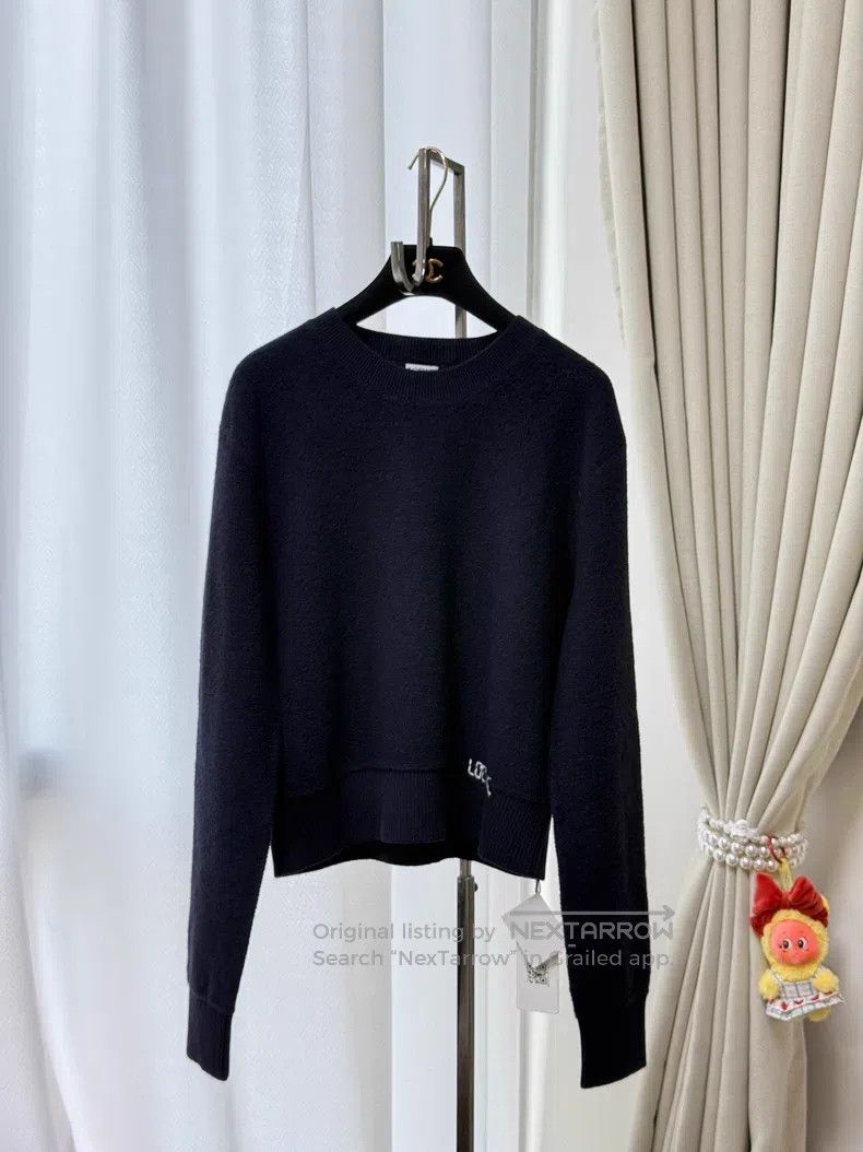 Loewe Loewe Dark Blue Embroidered Beige Letter Long Sleeve Round Size M / US 6-8 / IT 42-44 - 1 Thumbnail