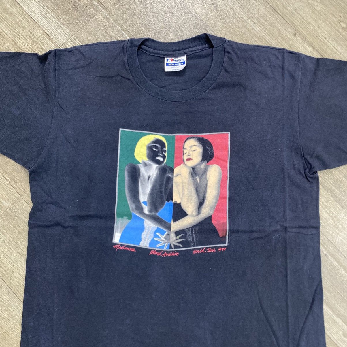 Band Tees 1990s Vintage Madonna Blond Ambition World Tour T-Shirt Size US L / EU 52-54 / 3 - 2 Thumbnail