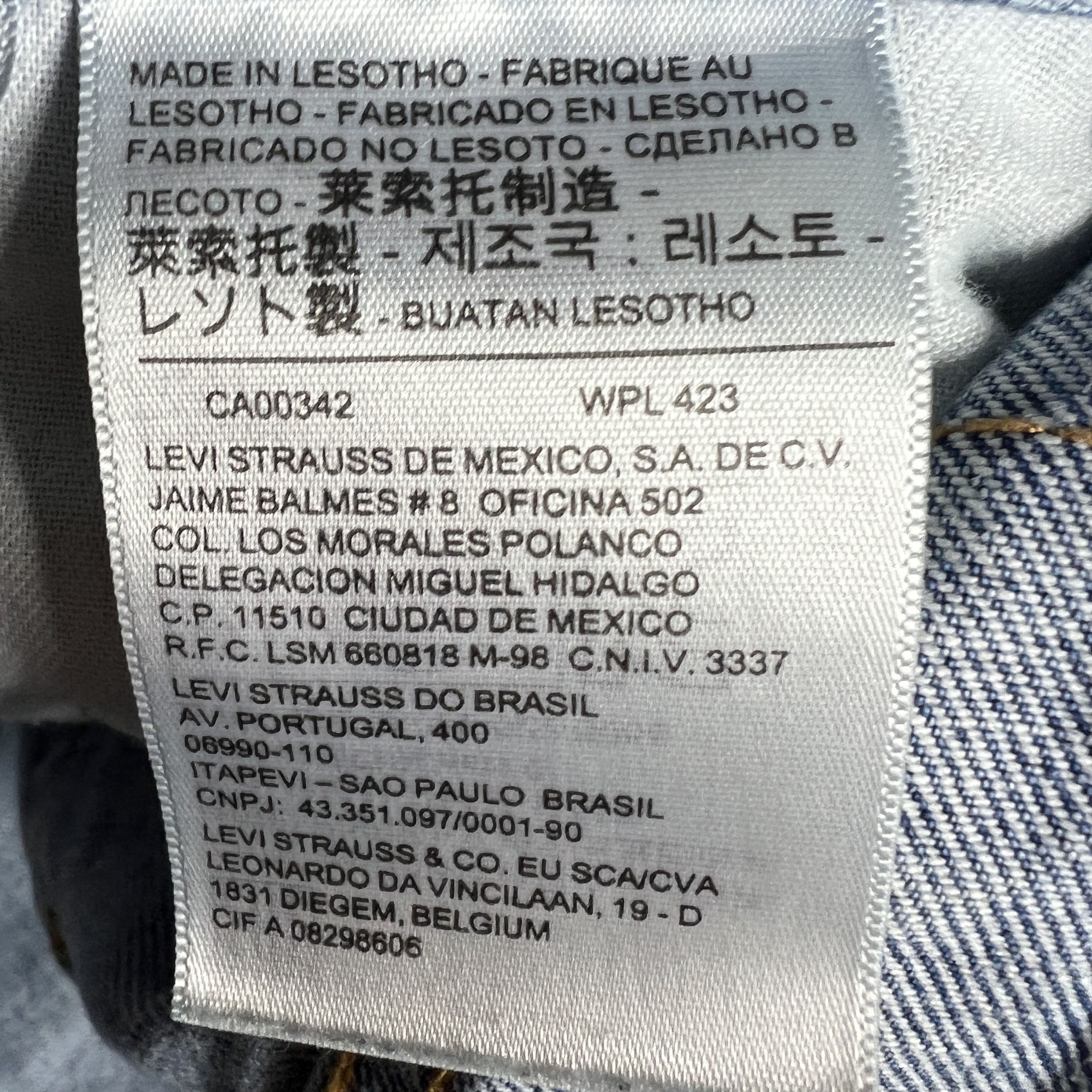 Levi's Levi's Jean Shorts 550 Faded Bermuda Cut Off Denim Jorts Size US 32 / EU 48 - 7 Thumbnail