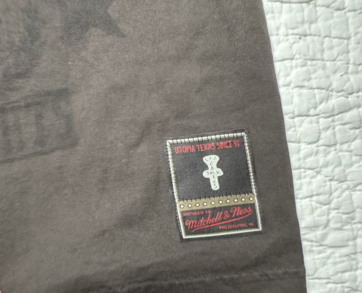 Mitchell & Ness × Travis Scott TRAVIS SCOTT UCF COLLAB TEE/ MITCHELL AND NESS XL RARE Size US XL / EU 56 / 4 - 4 Thumbnail