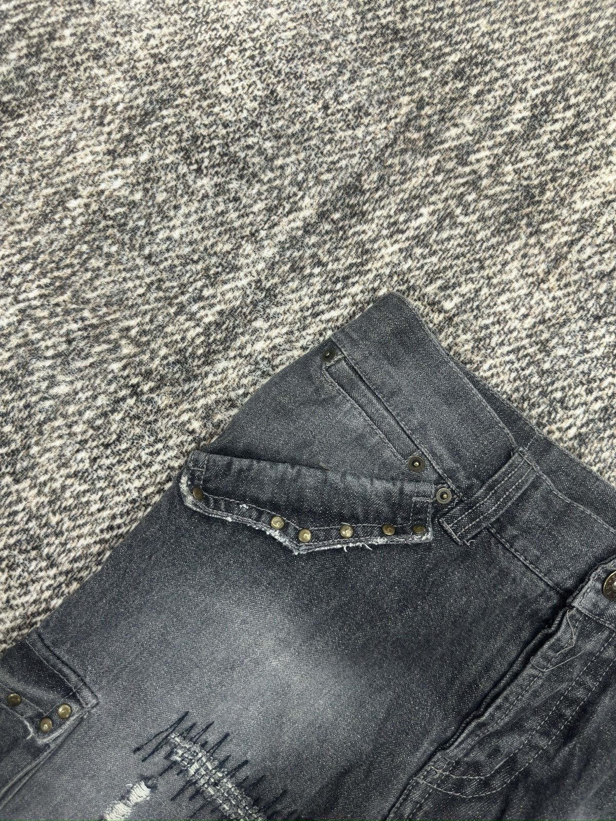 If Six Was Nine × Japanese Brand × Le Grande Bleu (L.G.B.) Zero Sail Distressed Zig Zag Black Wash denim Size US 34 / EU 50 - 6 Thumbnail