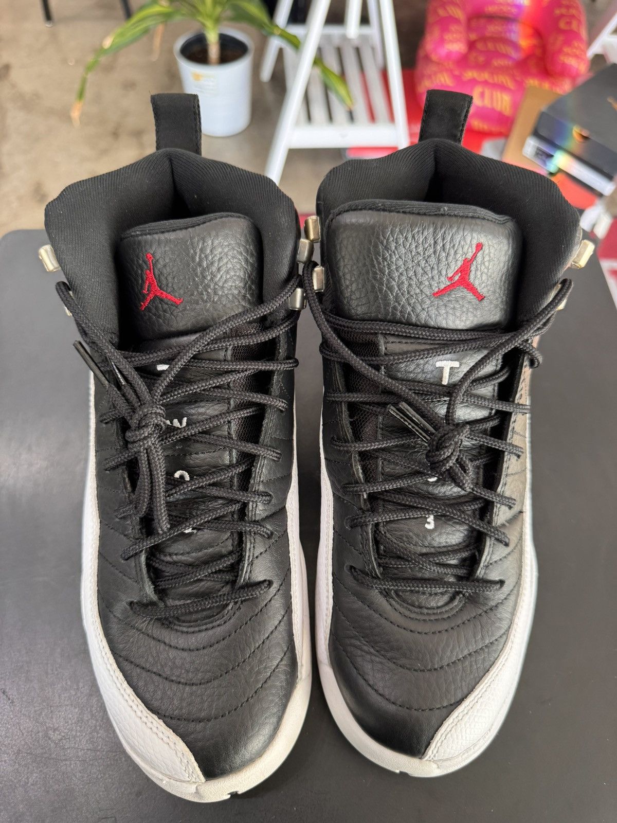 Jordan Brand Air Jordan 12 Playoffs Size 7Y (2022) Size US 7 / EU 40 - 2 Thumbnail