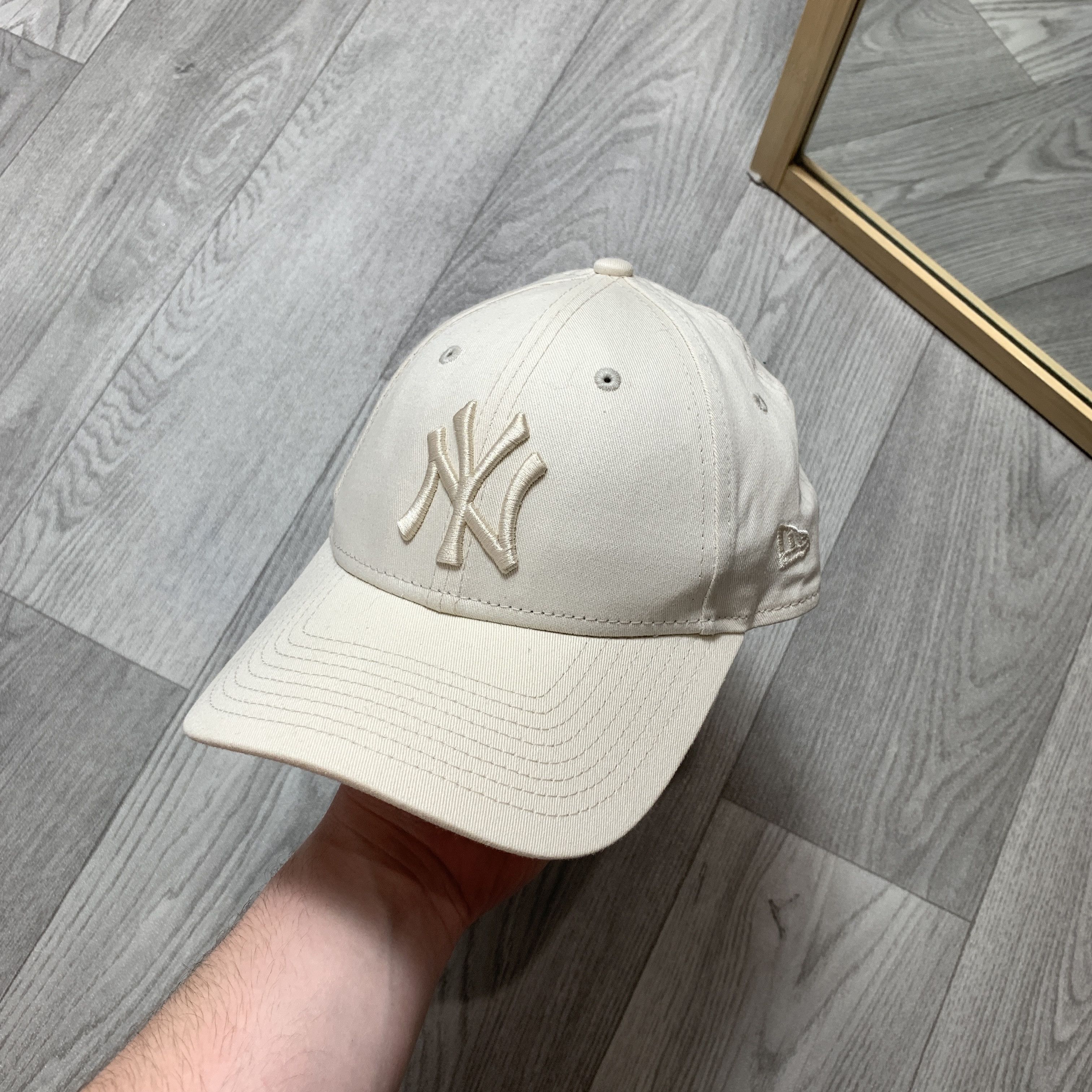 帽子 SAINT LAURENT NEW ERA CAP Saint Laurent New Era | Grailed