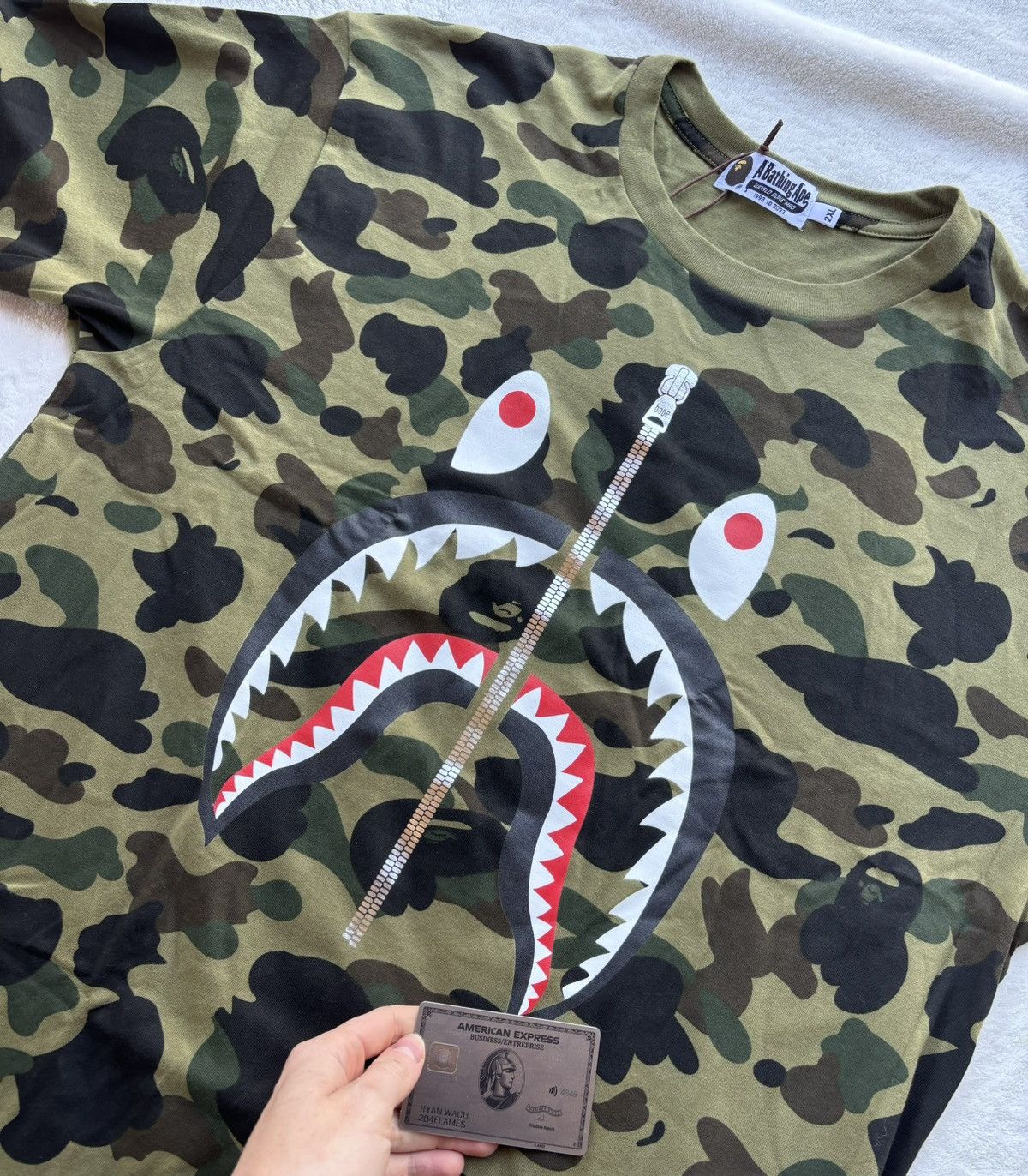 Bape Bape Green Classic Camo Shark Tee Size US XXL / EU 58 / 5 - 2 Thumbnail