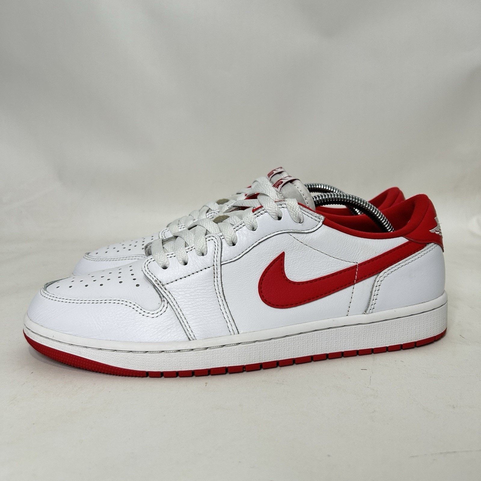 Jordan Brand Nike Air Jordan 1 Retro Low OG “University Red White” Size US 12 / EU 45 - 5 Thumbnail