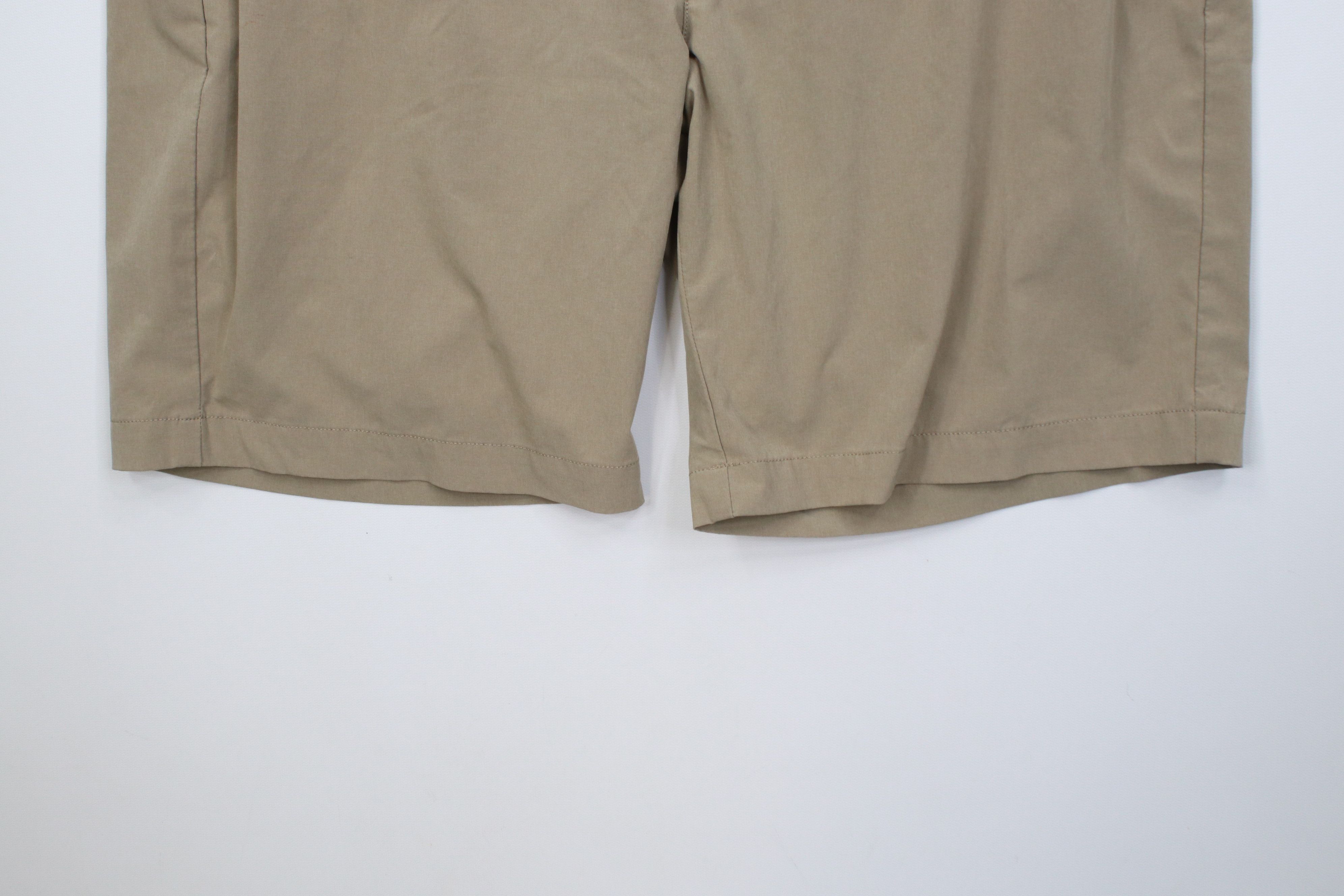 Vineyard Vines Vineyard Vines Tech Knit Breaker Golf Chino Shorts Beige Size US 35 - 4 Thumbnail