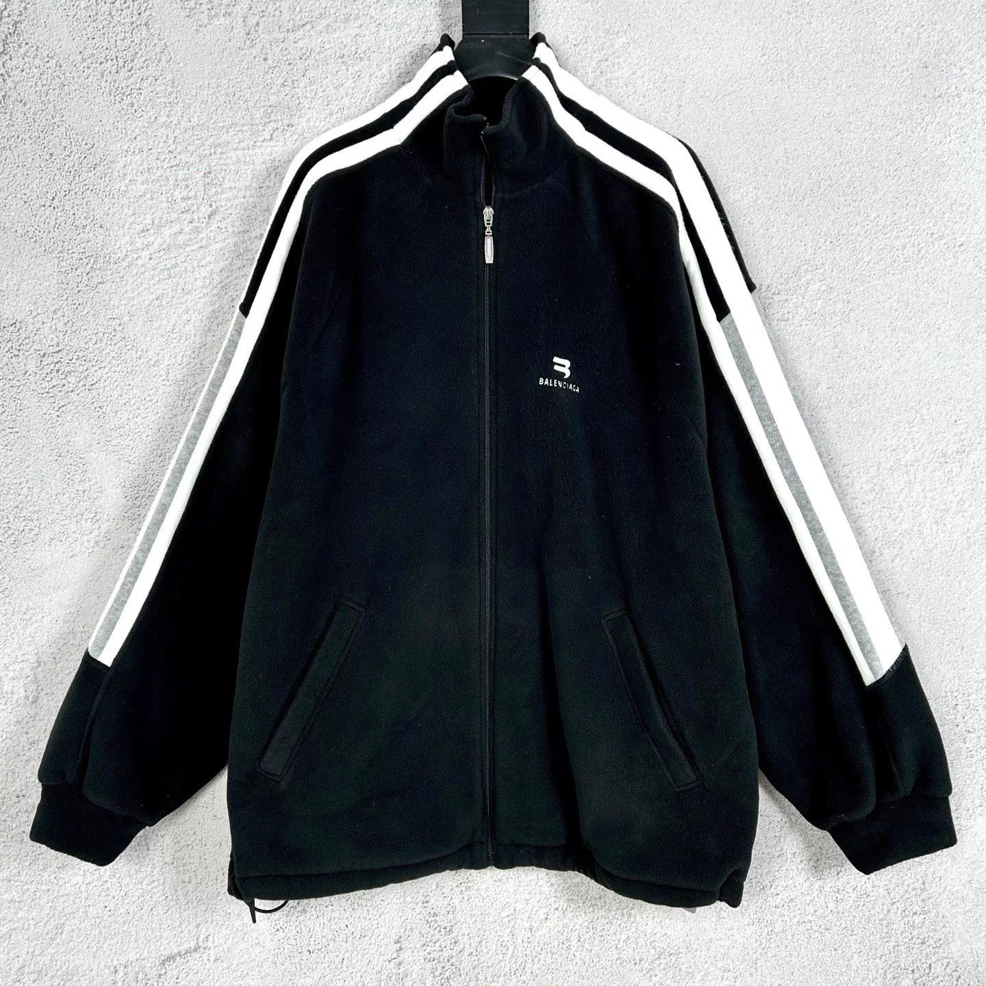 Balenciaga BALENCIAGA Black White Teddy Fleece Jkt M Size US M / EU 48-50 / 2 - 1 Thumbnail