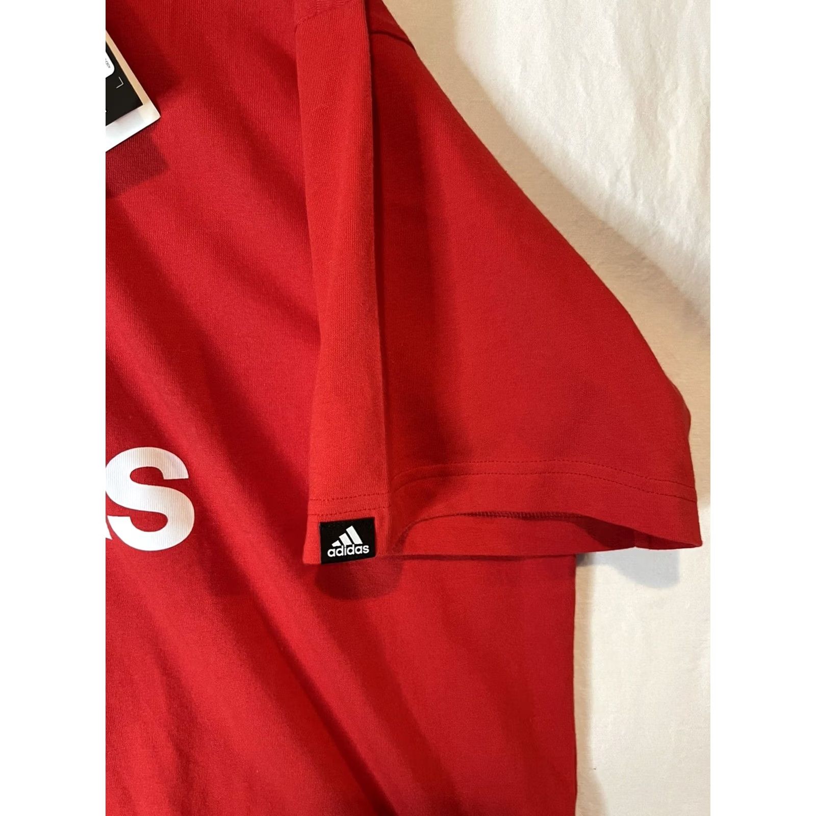 Adidas Adidas Shirt Mens XL Red Cupid Valentines Day GL3487 Graphic Tee Size US XL / EU 56 / 4 - 6 Thumbnail