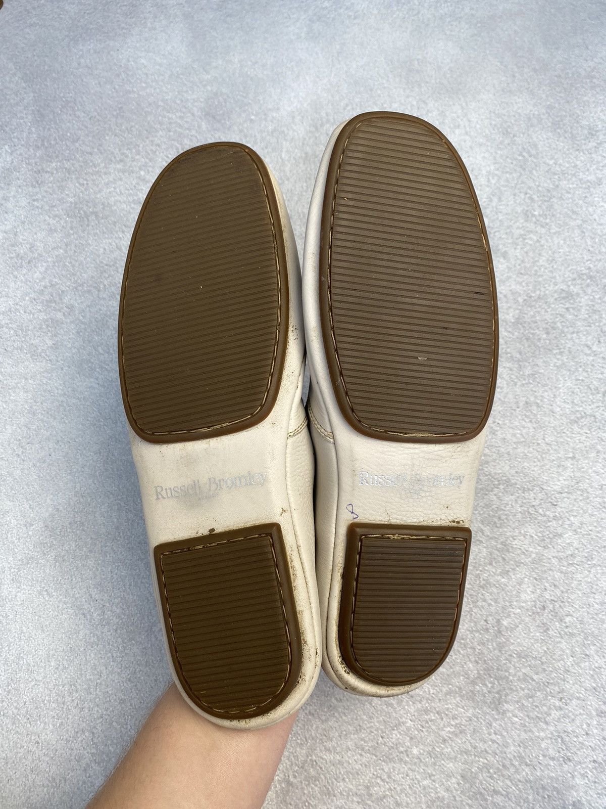 Russell & Bromley Russell & Bromley leather mules clogs sandals US9-9,5 Size US 9 / EU 42 - 11 Thumbnail