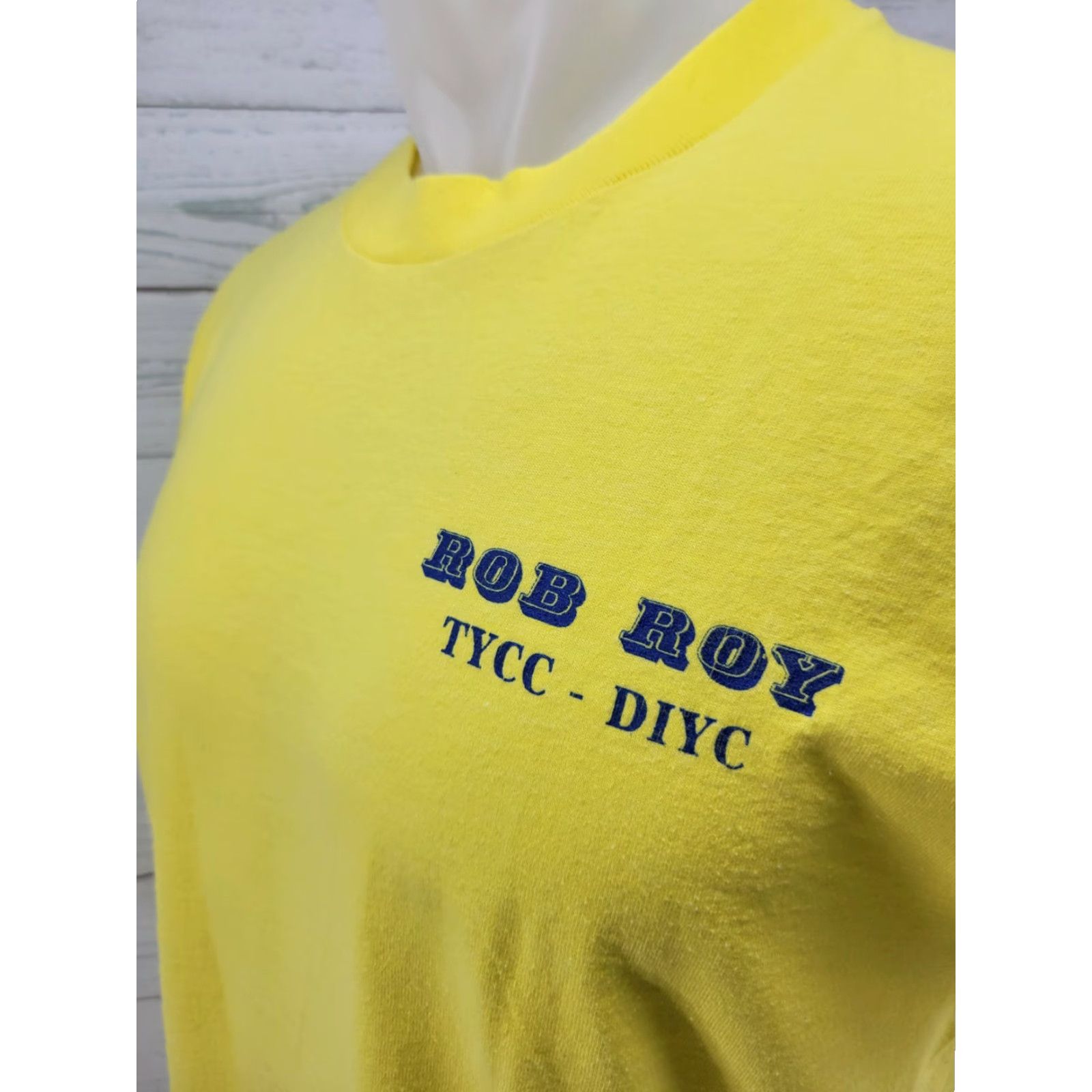 Vintage Vintage Rob Roy Racing Team Single Stitch Yellow Shirt Large Mens T-Shirt 20" Pit Measurements Vintage Size US L / EU 52-54 / 3 - 3 Thumbnail