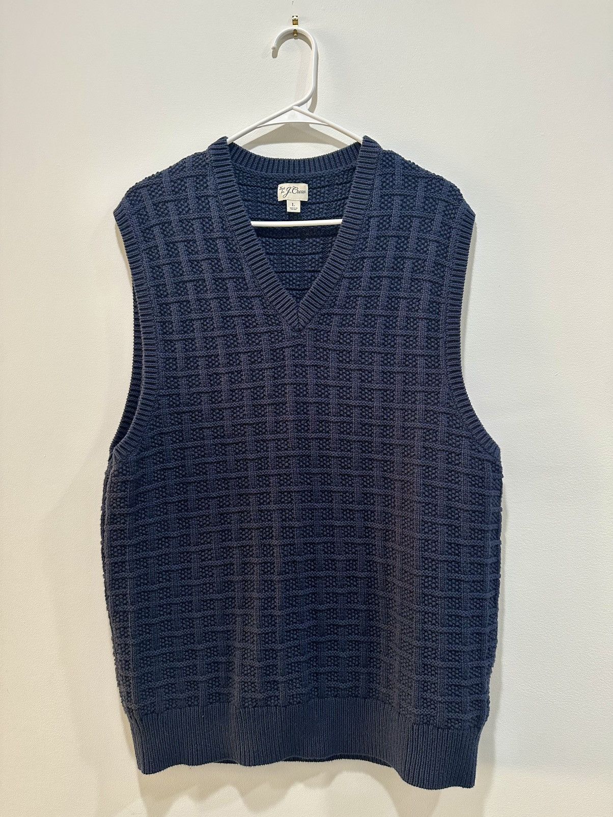 J.Crew J.Crew Textured Navy V-Neck Sweater Vest Size US L / EU 52-54 / 3 - 1 Thumbnail