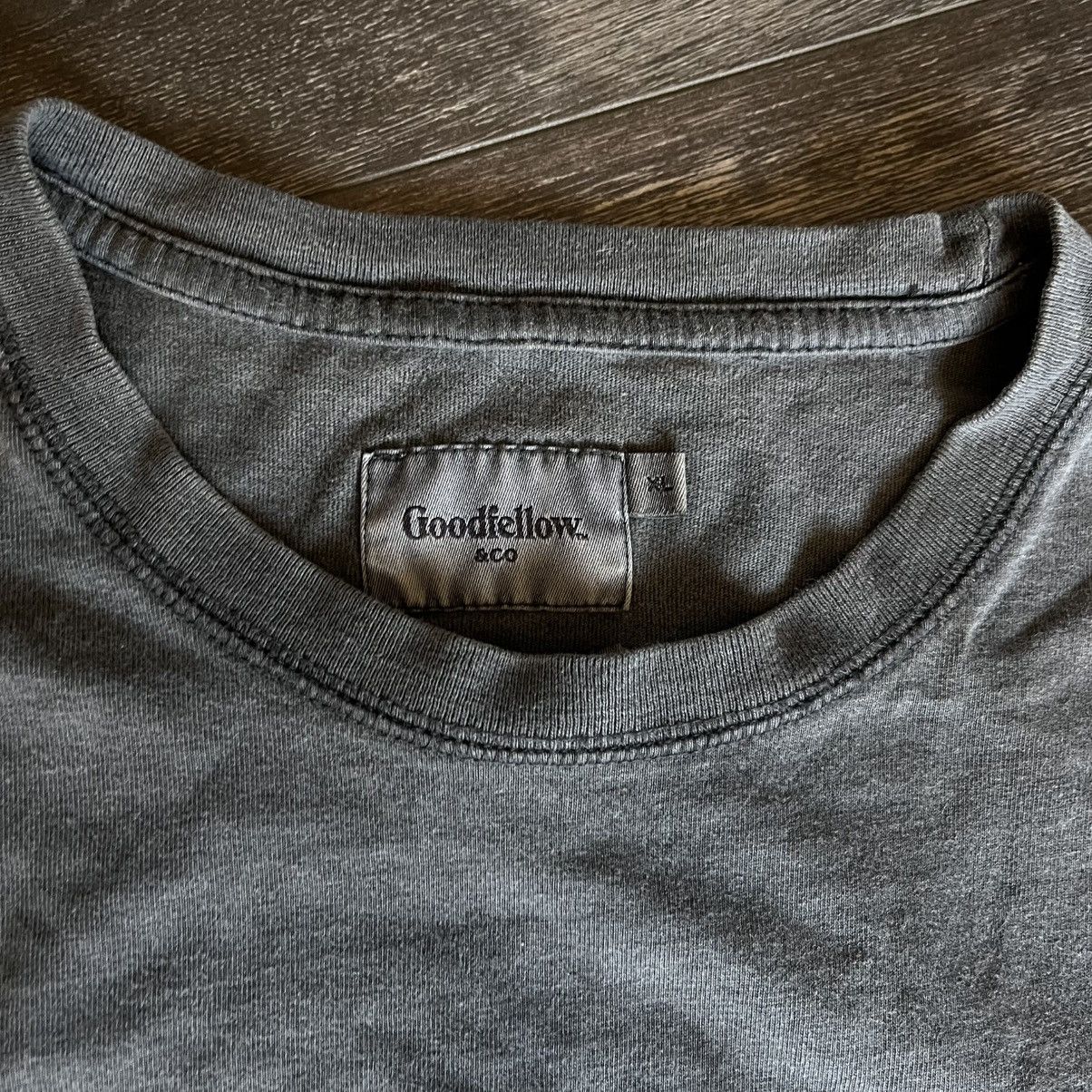 Vintage Vintage 2000s Goodfellow & Co Washed Grey Longsleeve T Shirt Size US XL / EU 56 / 4 - 4 Thumbnail