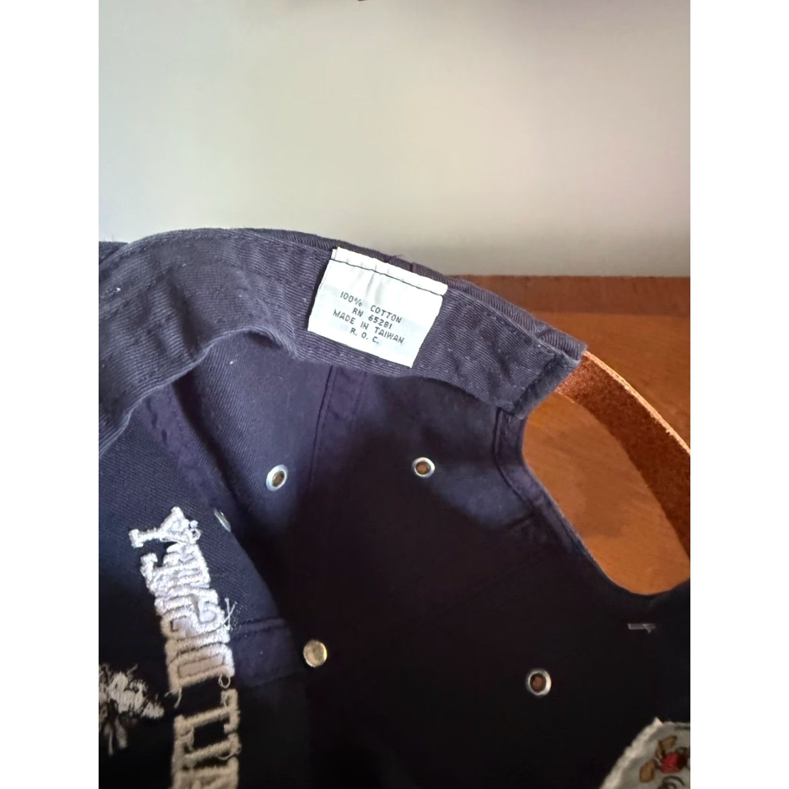 Disney VINTAGE Walt Disney World Mickey Mouse Leather Strapback Navy Blue Dad Hat VTG Size ONE SIZE - 5 Thumbnail